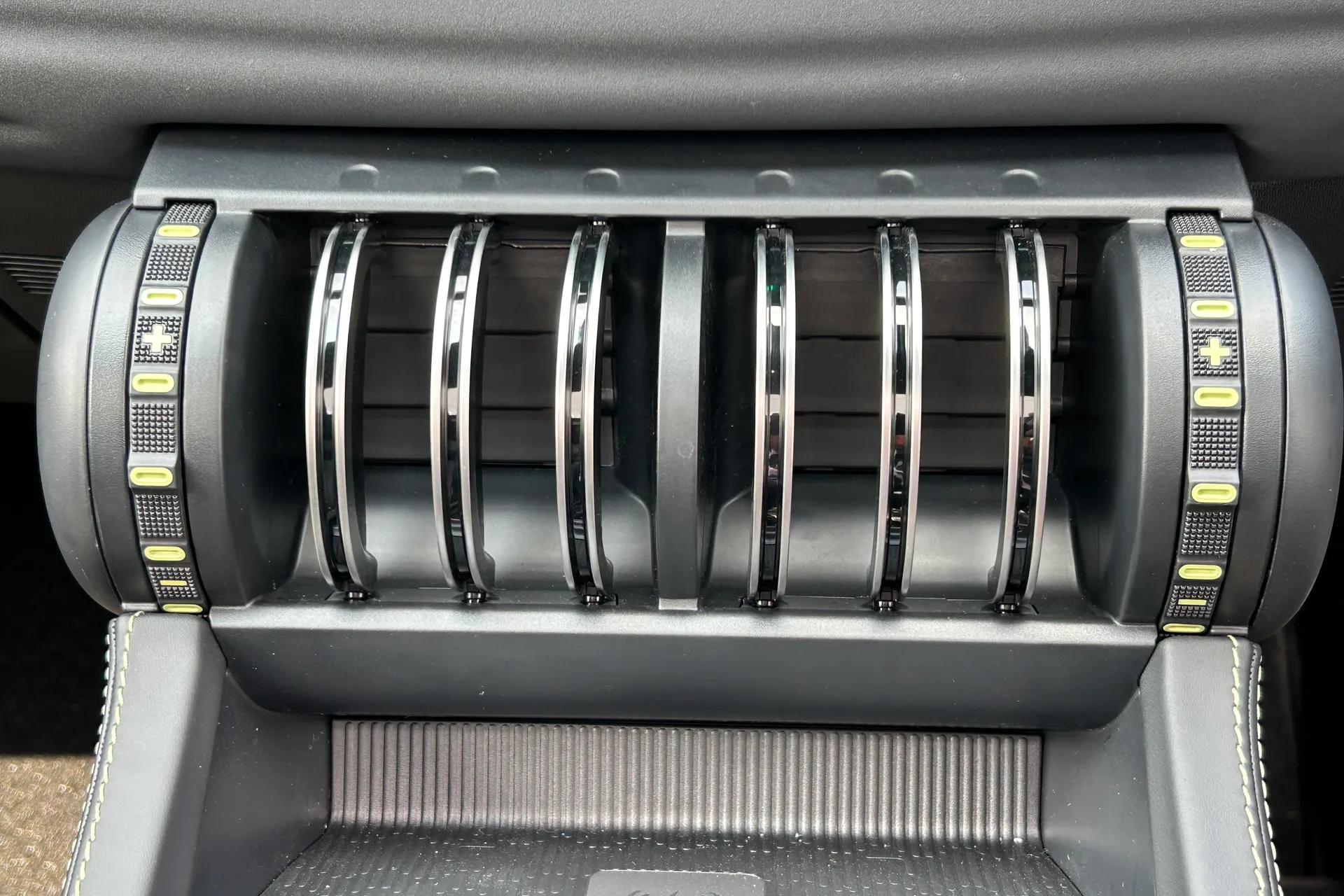 BYD ATTO 3 thumbnail image number 49
