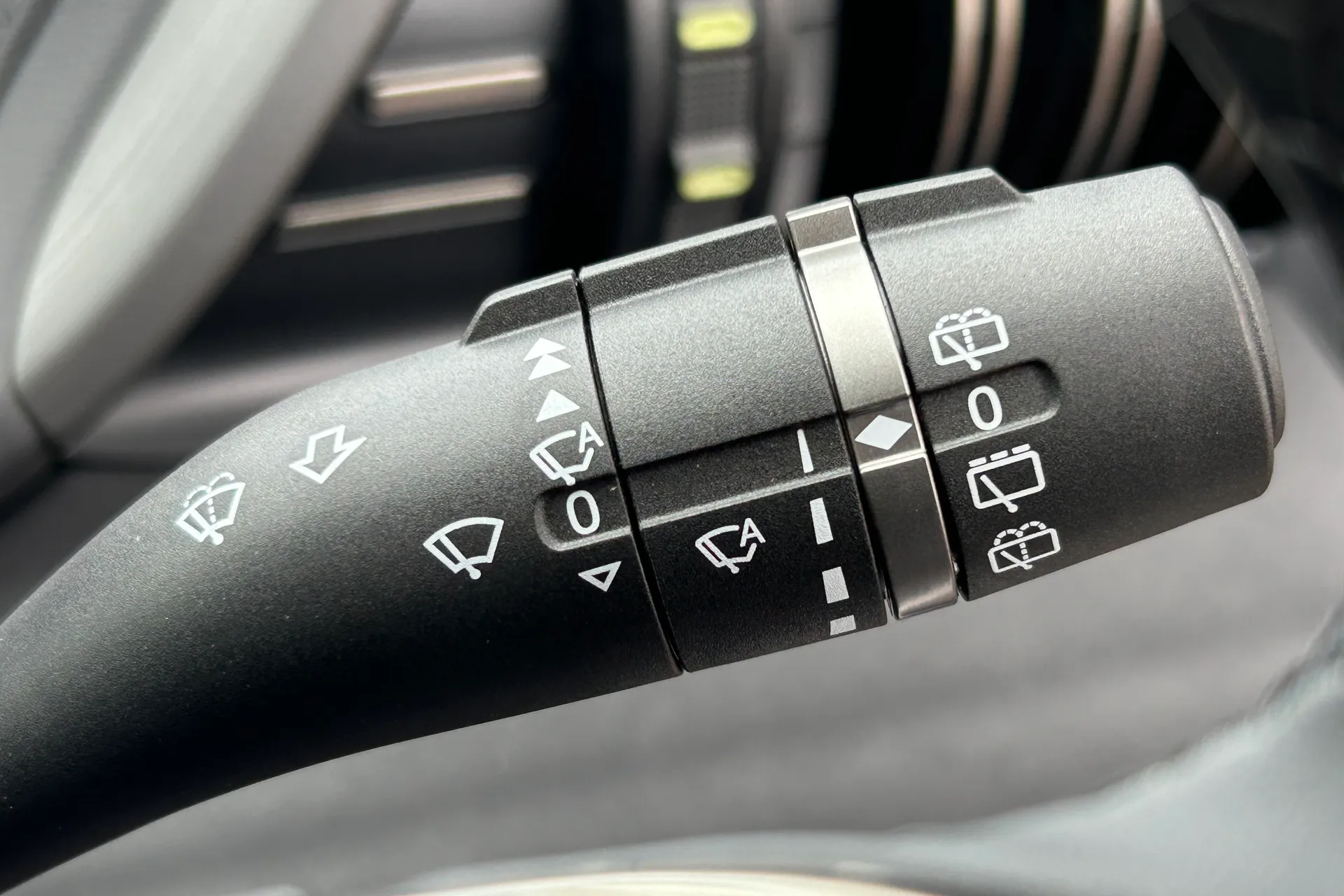BYD ATTO 3 thumbnail image number 65