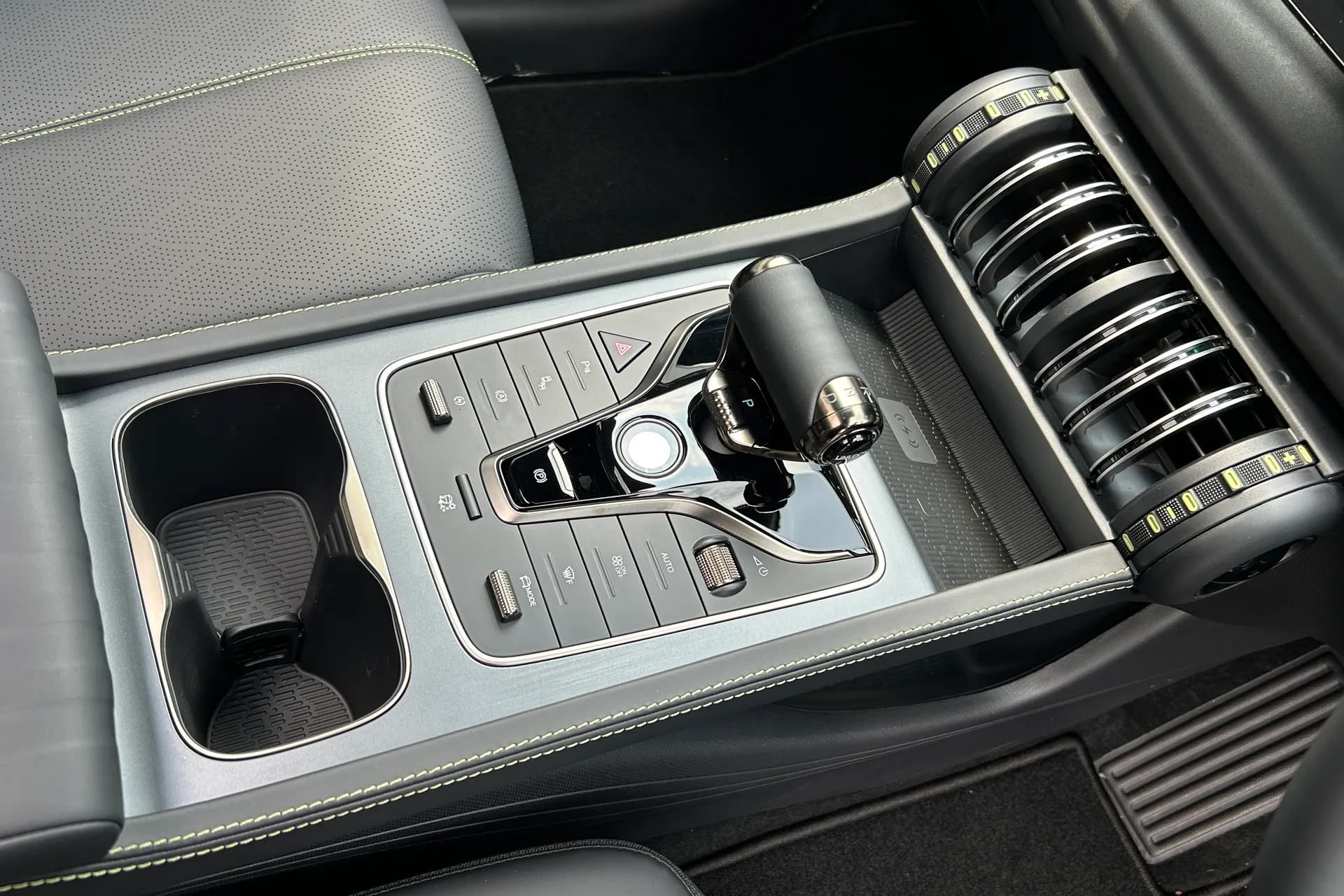 BYD ATTO 3 thumbnail image number 47