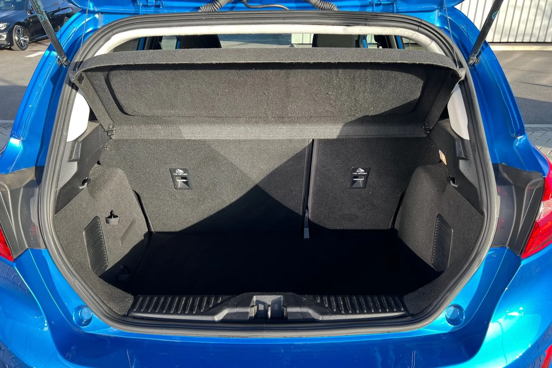 FORD FIESTA thumbnail image number 19