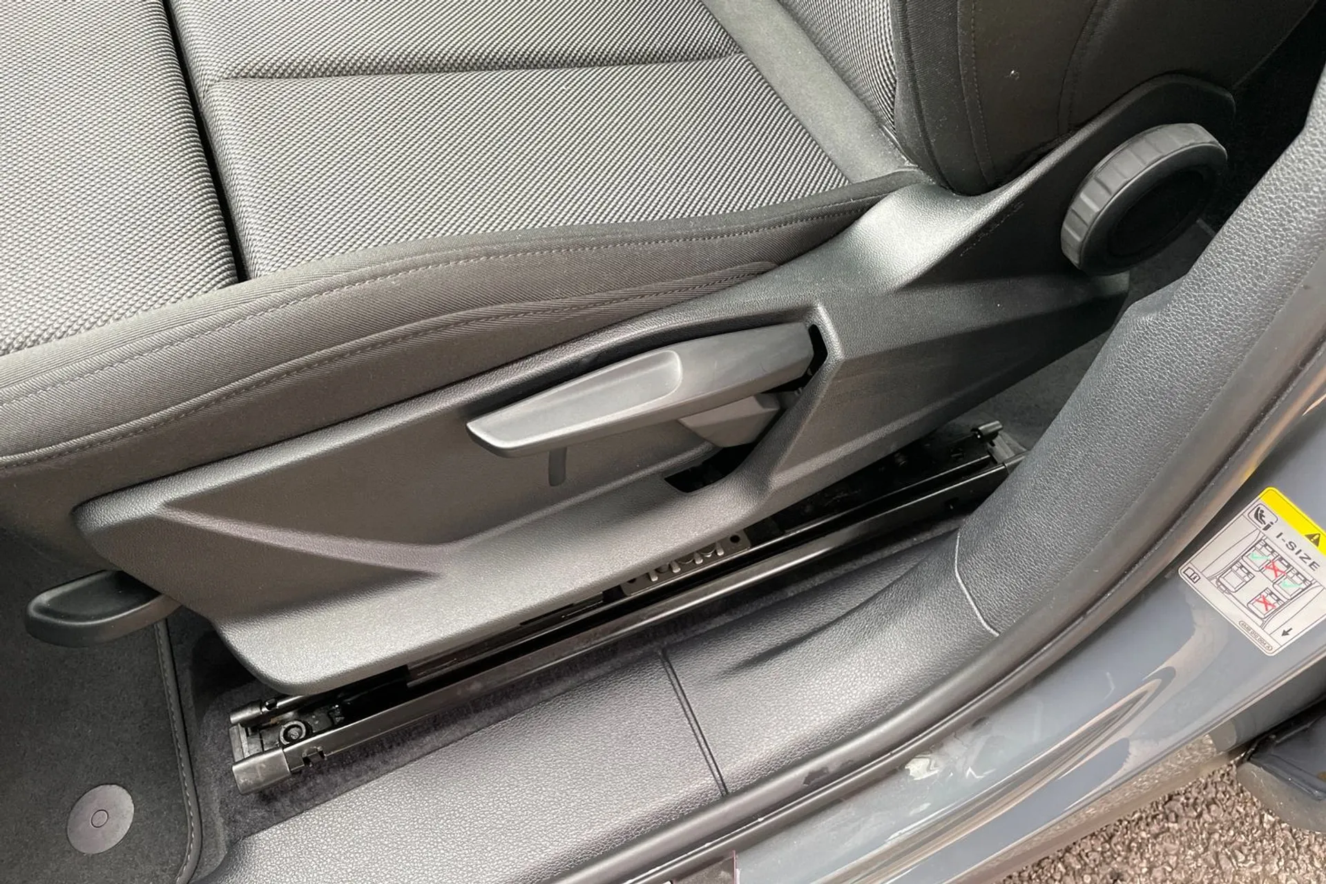 Audi Q3 thumbnail image number 28