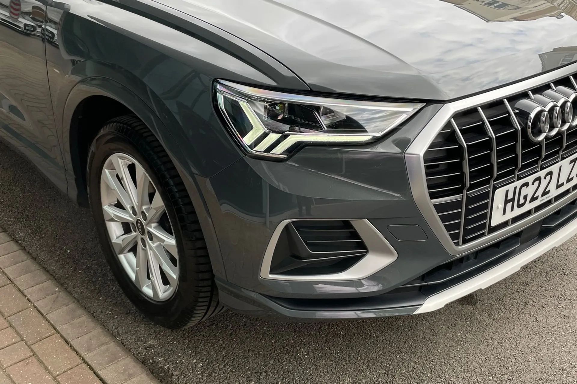 Audi Q3 thumbnail image number 55