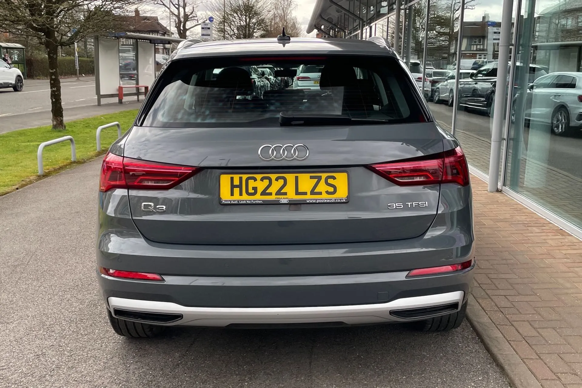 Audi Q3 thumbnail image number 6