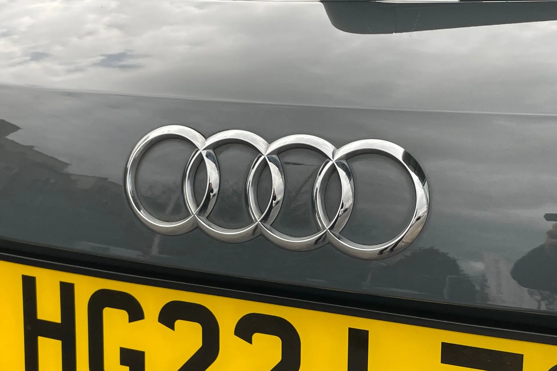 Audi Q3 thumbnail image number 49
