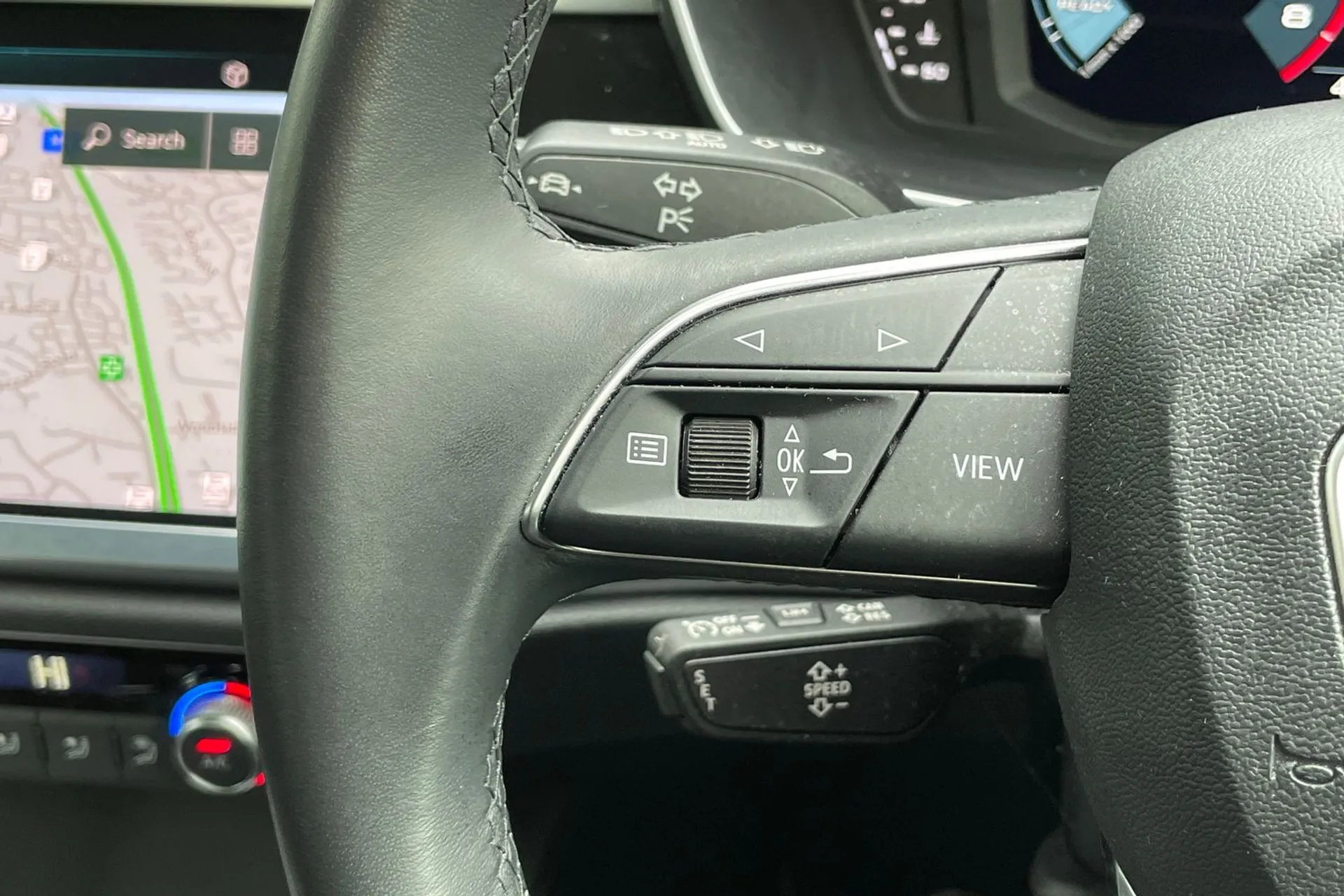 Audi Q3 thumbnail image number 56