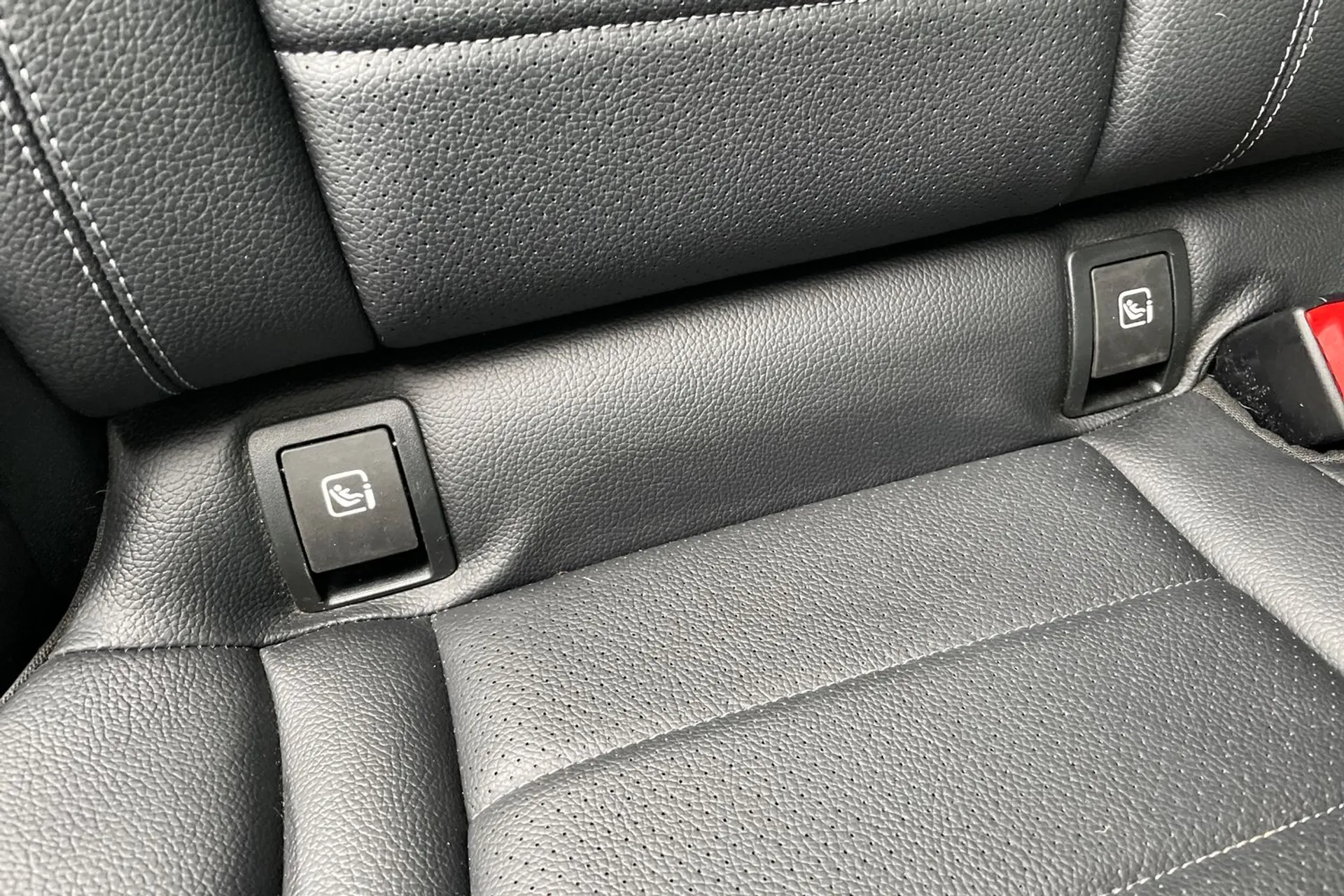 MERCEDES-BENZ GLC thumbnail image number 23