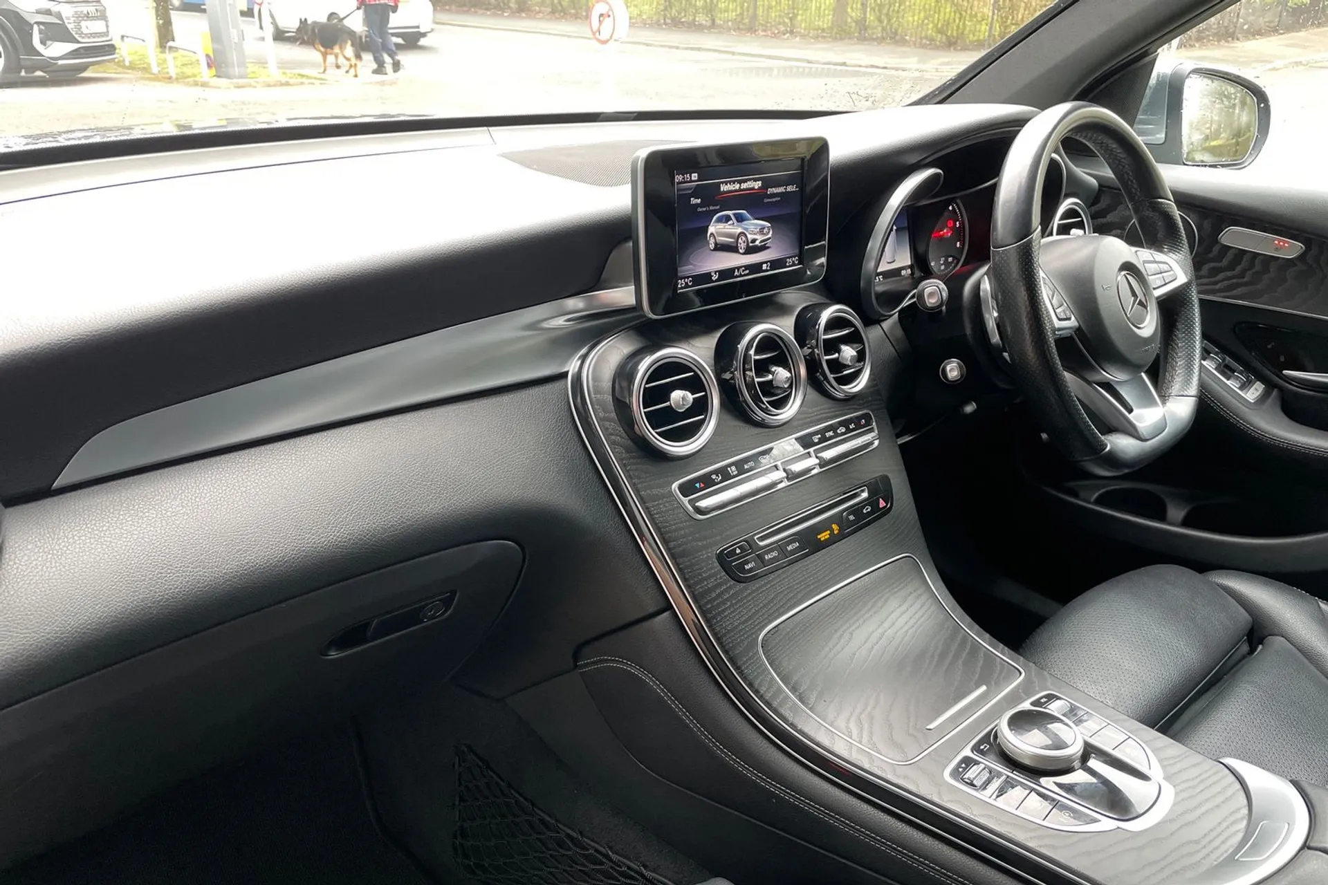 MERCEDES-BENZ GLC thumbnail image number 26