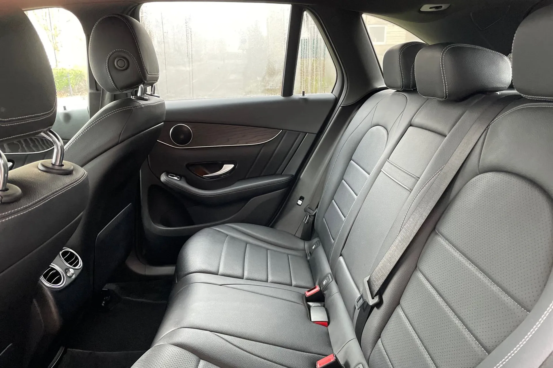 MERCEDES-BENZ GLC thumbnail image number 29