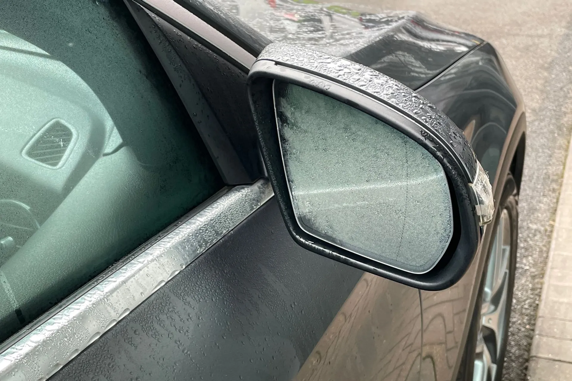 MERCEDES-BENZ GLC thumbnail image number 47