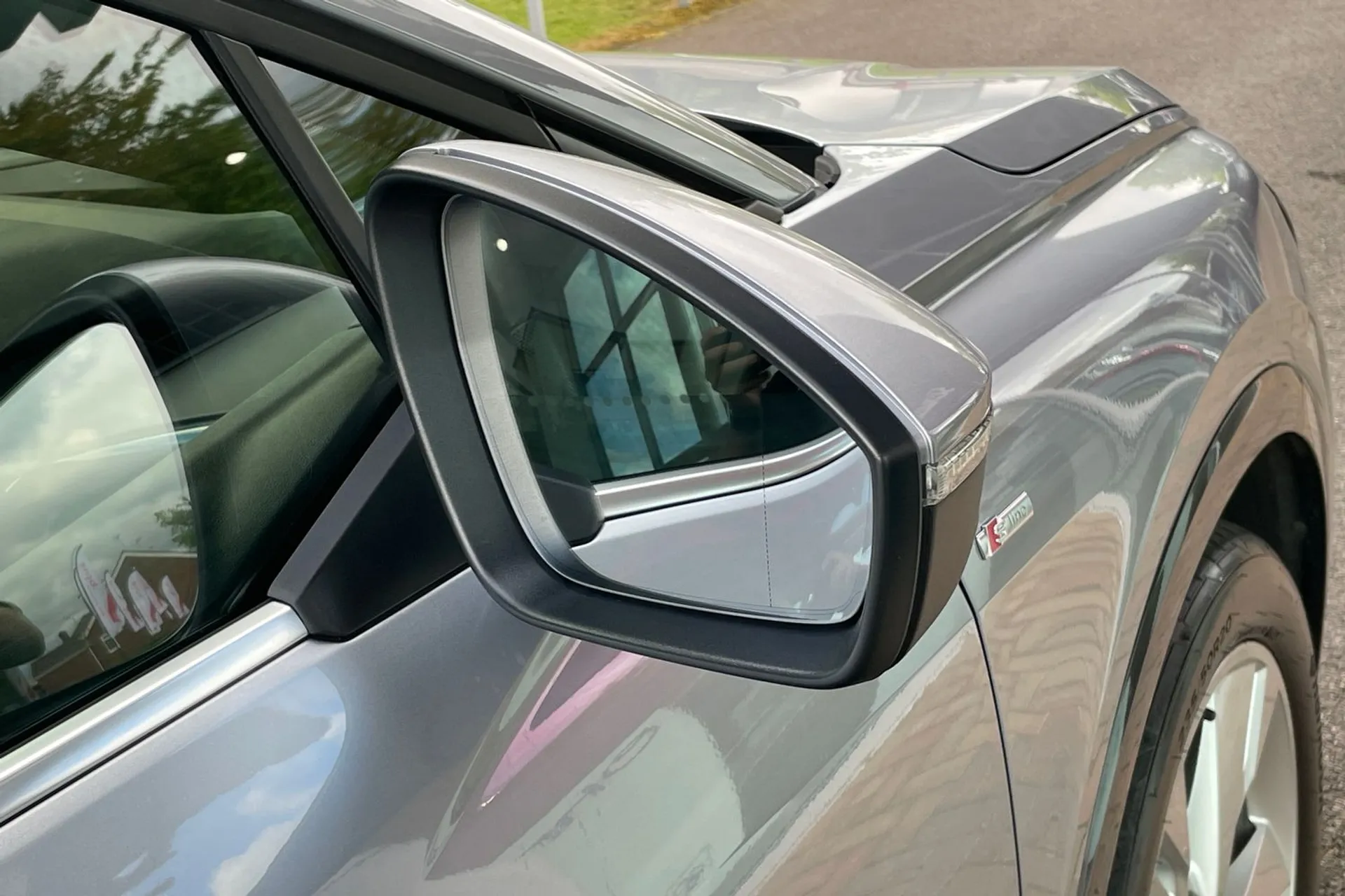 Audi Q4 thumbnail image number 47