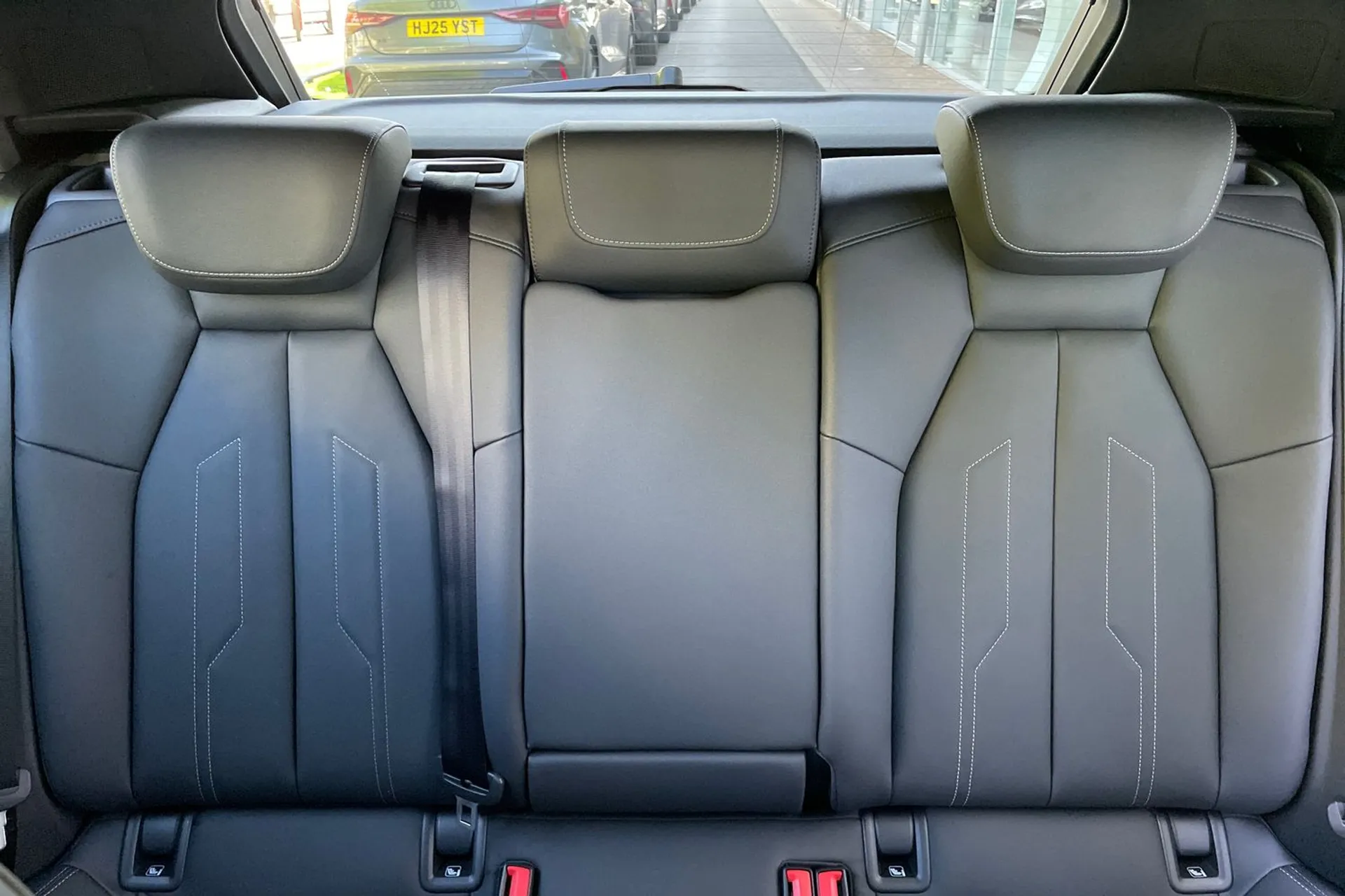 Audi A3 thumbnail image number 30