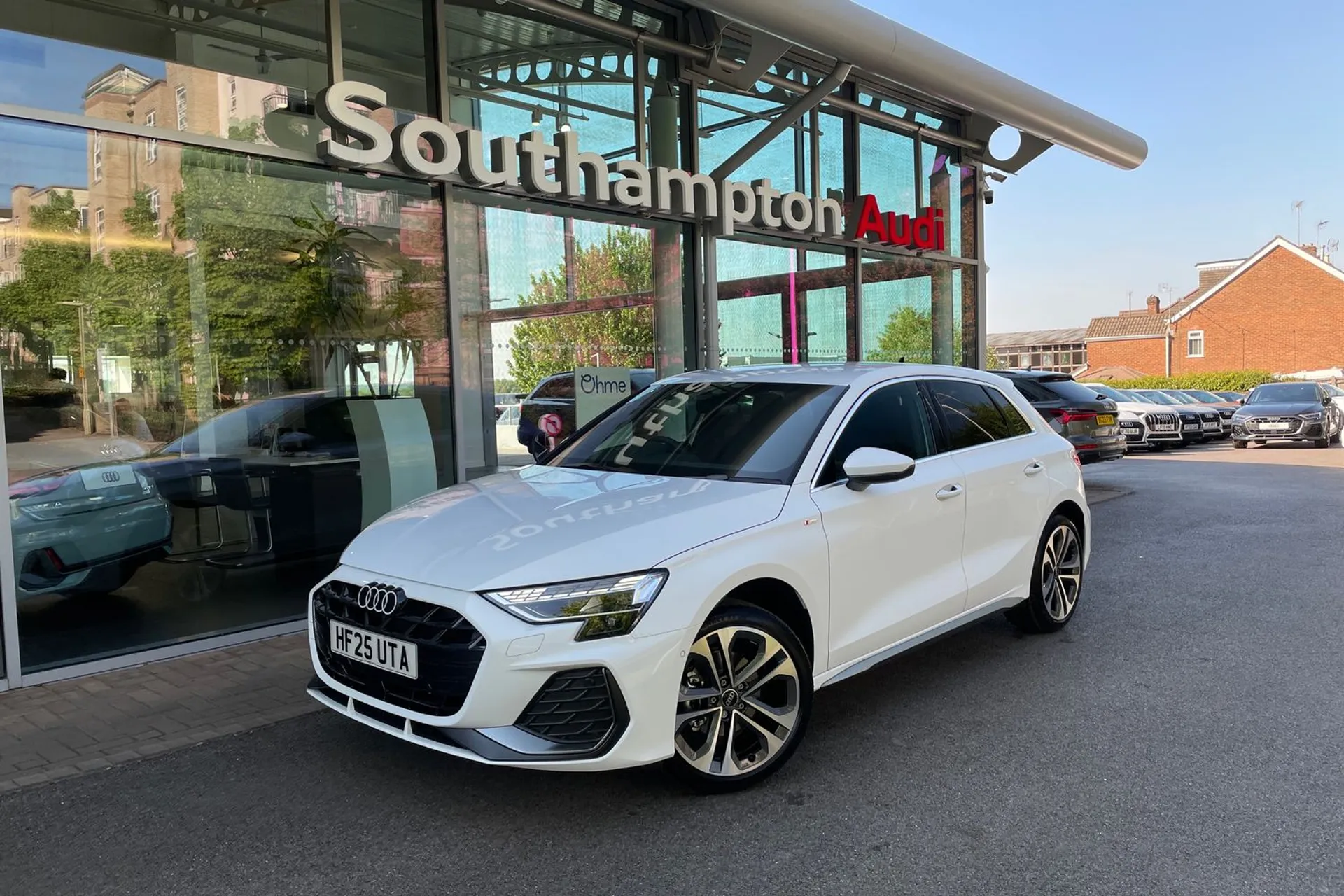 Audi A3 thumbnail image number 9