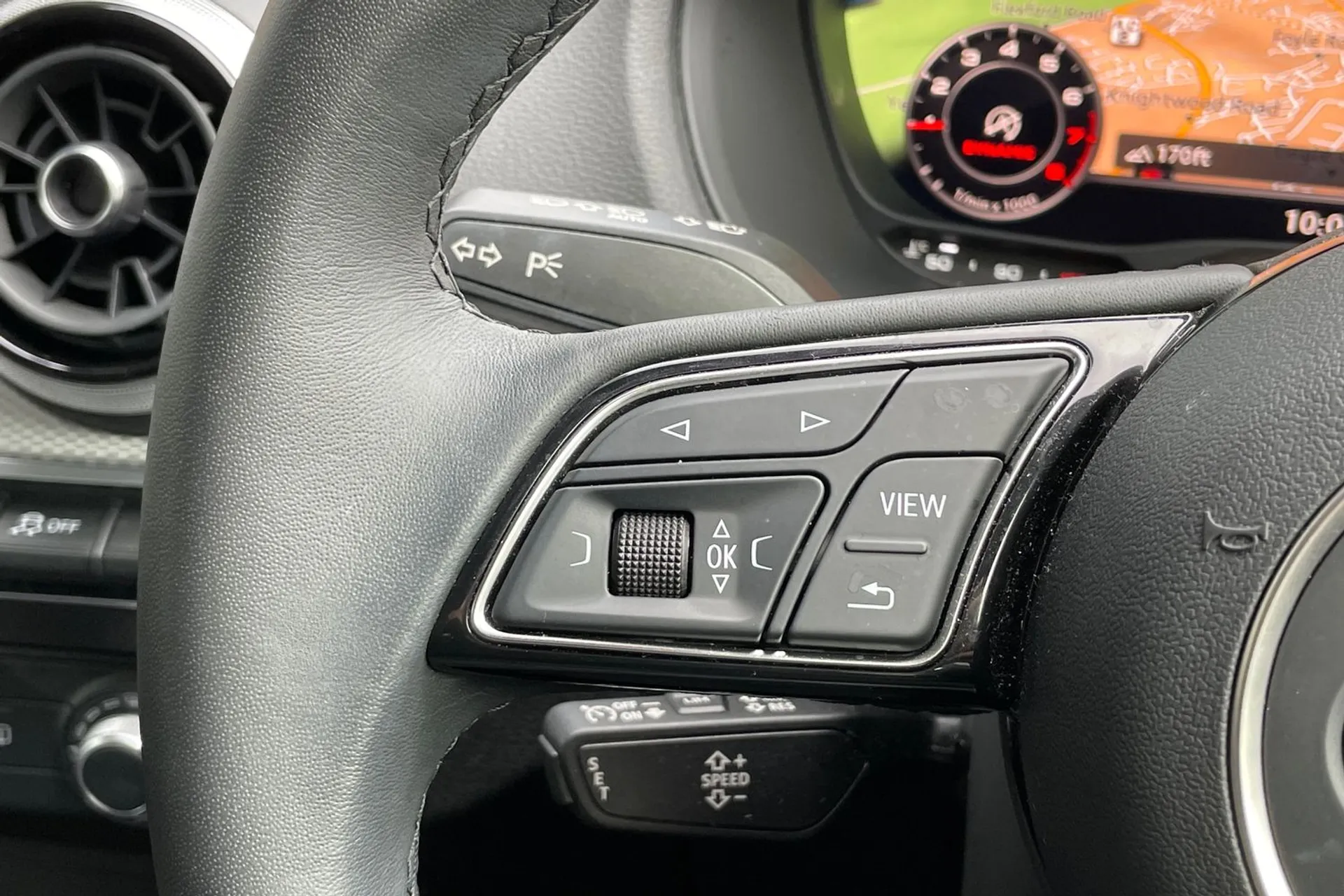 Audi Q2 thumbnail image number 56