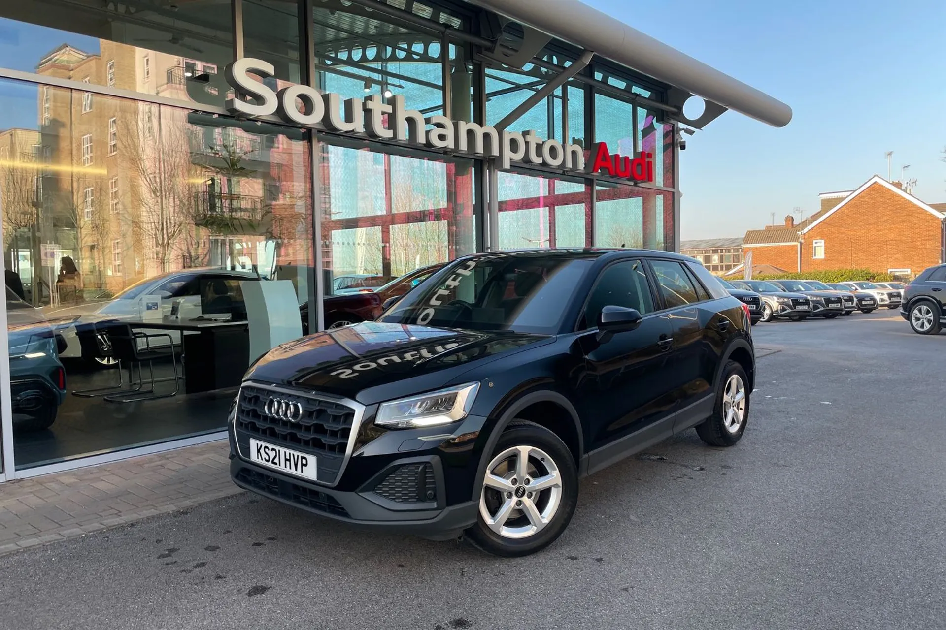 Audi Q2 thumbnail image number 9
