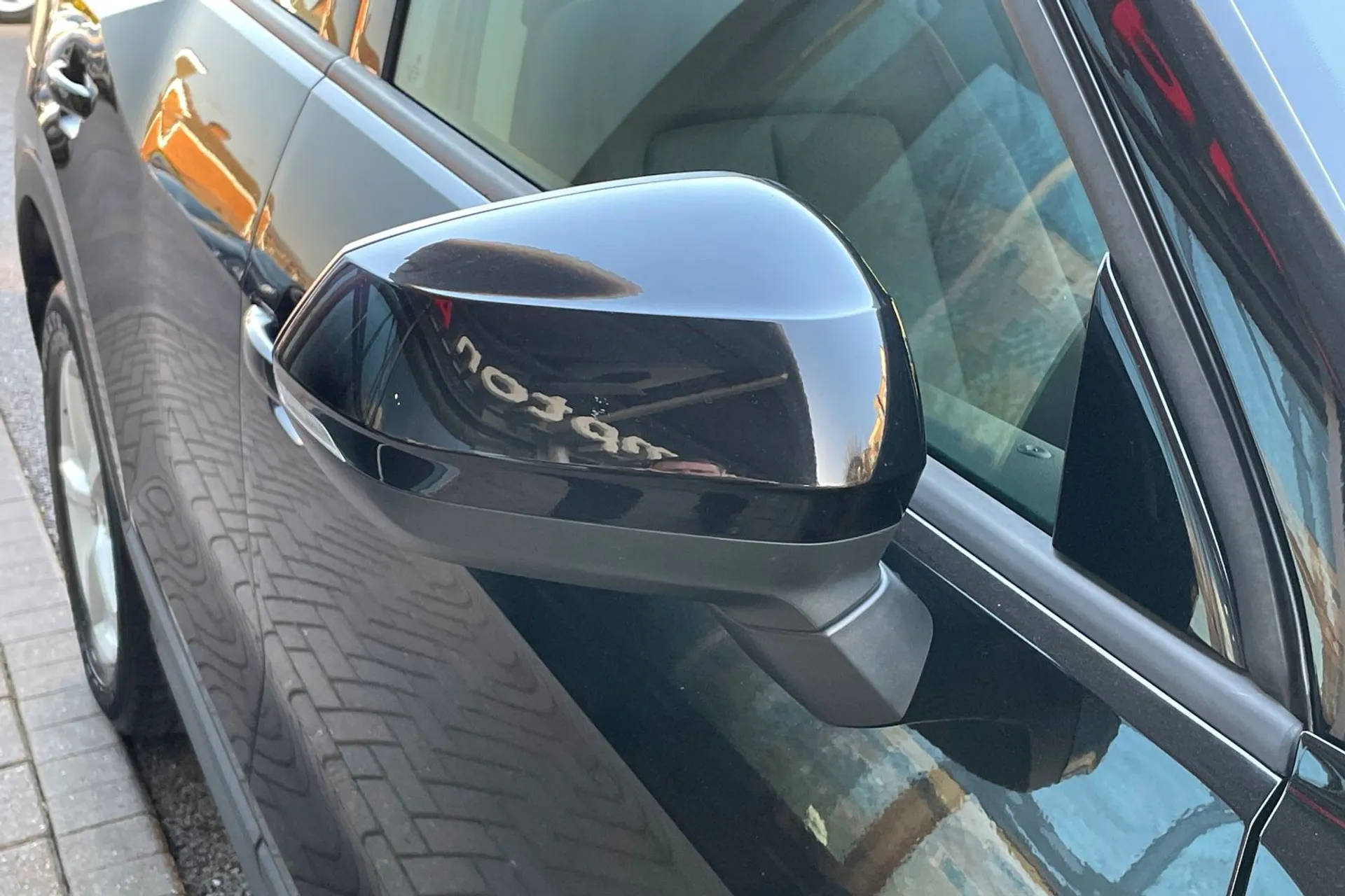 Audi Q2 thumbnail image number 52