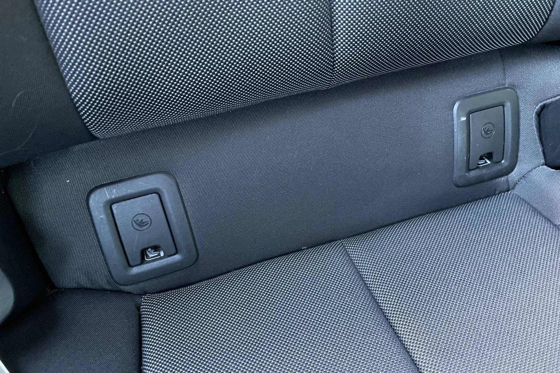 Audi Q2 thumbnail image number 23