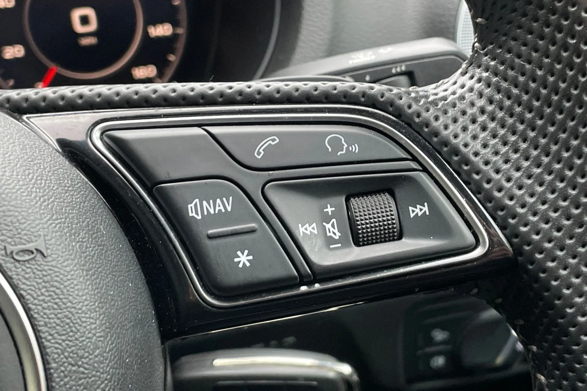 Audi A3 thumbnail image number 36