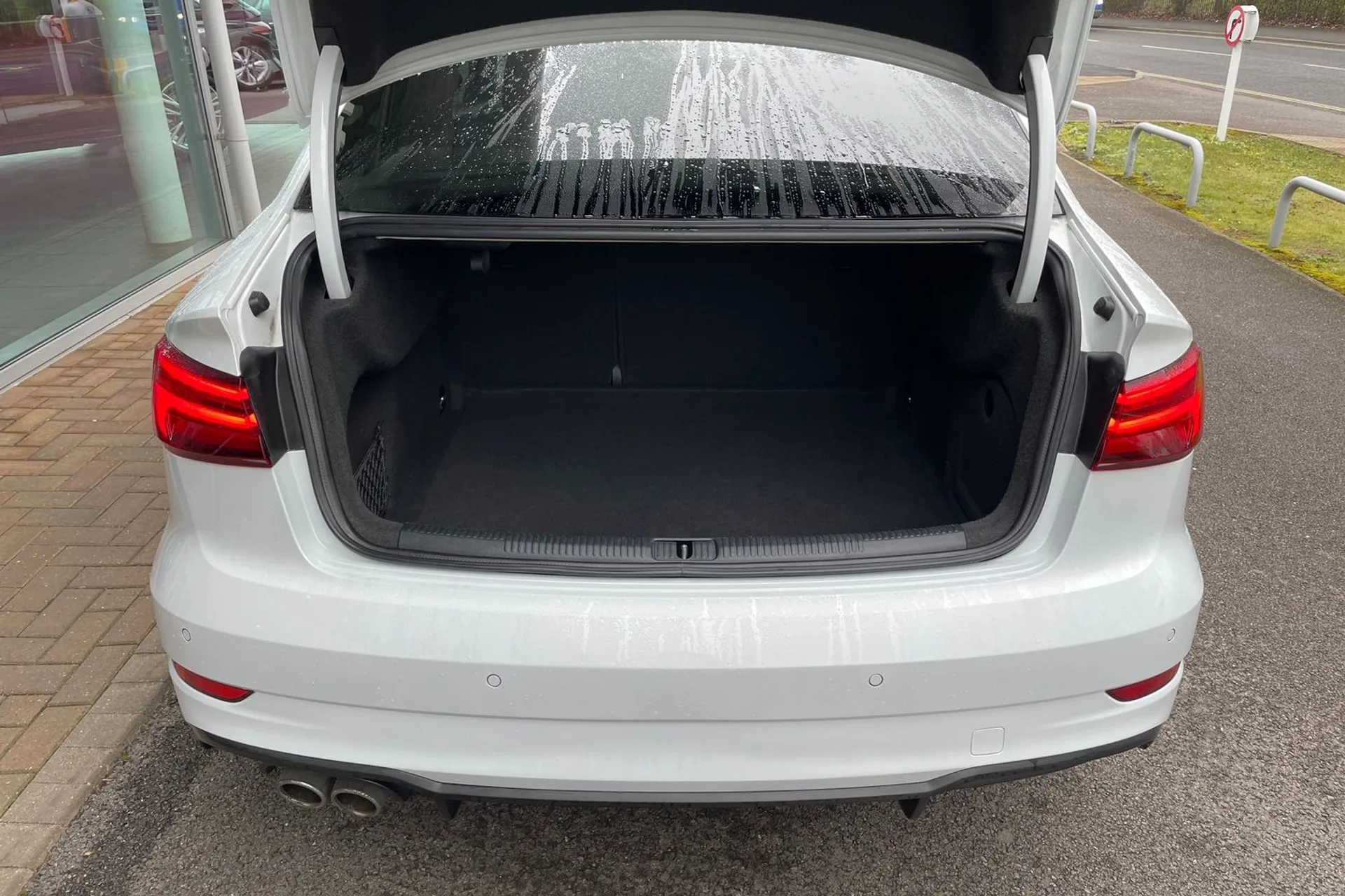 Audi A3 thumbnail image number 18