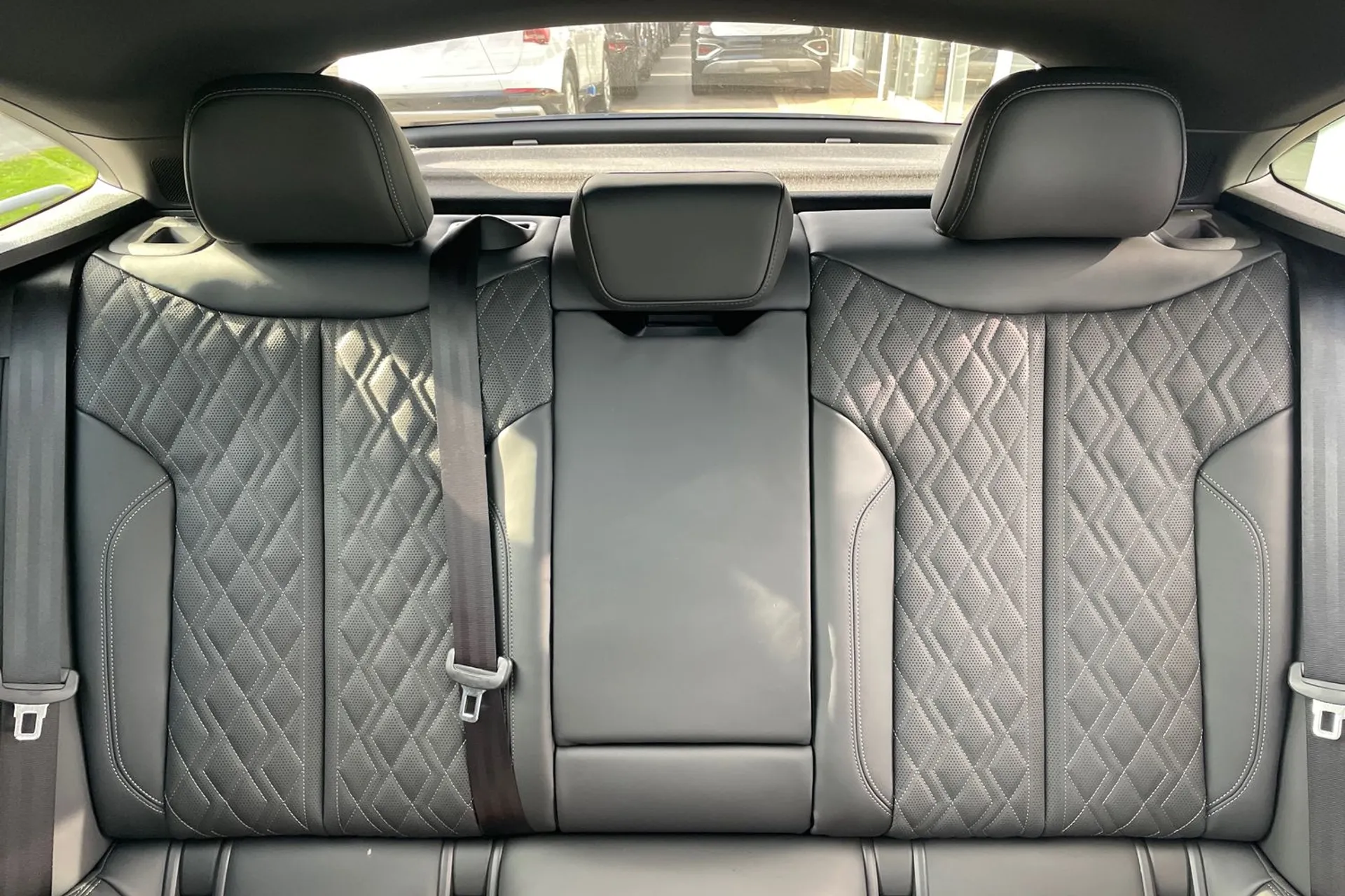 Audi A5 thumbnail image number 30