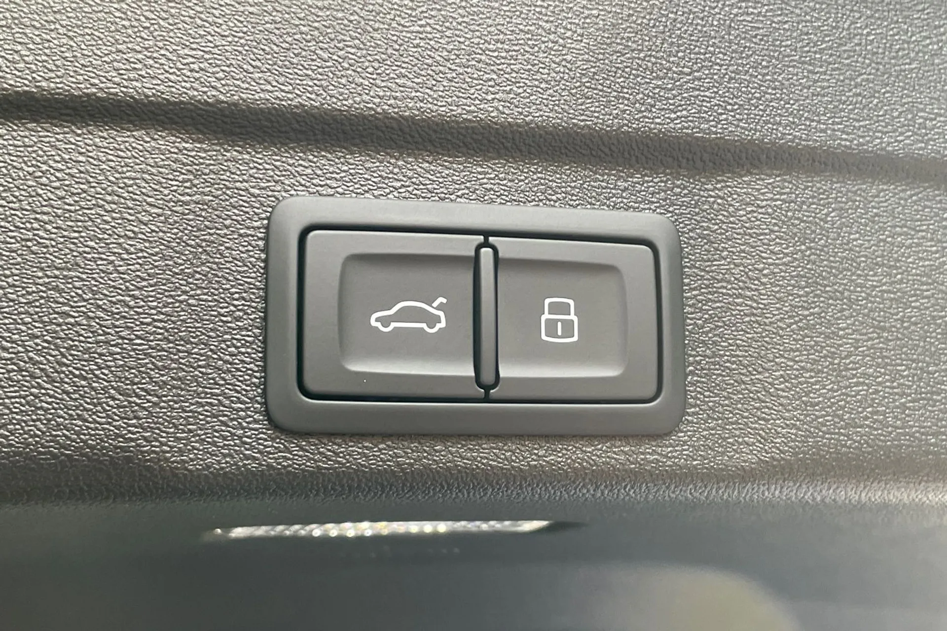 Audi A5 thumbnail image number 20