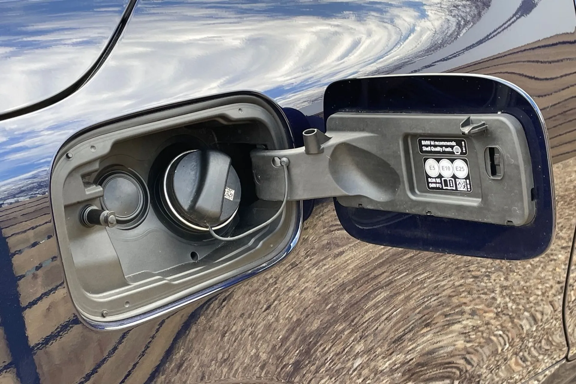 BMW 4 SERIES thumbnail image number 19