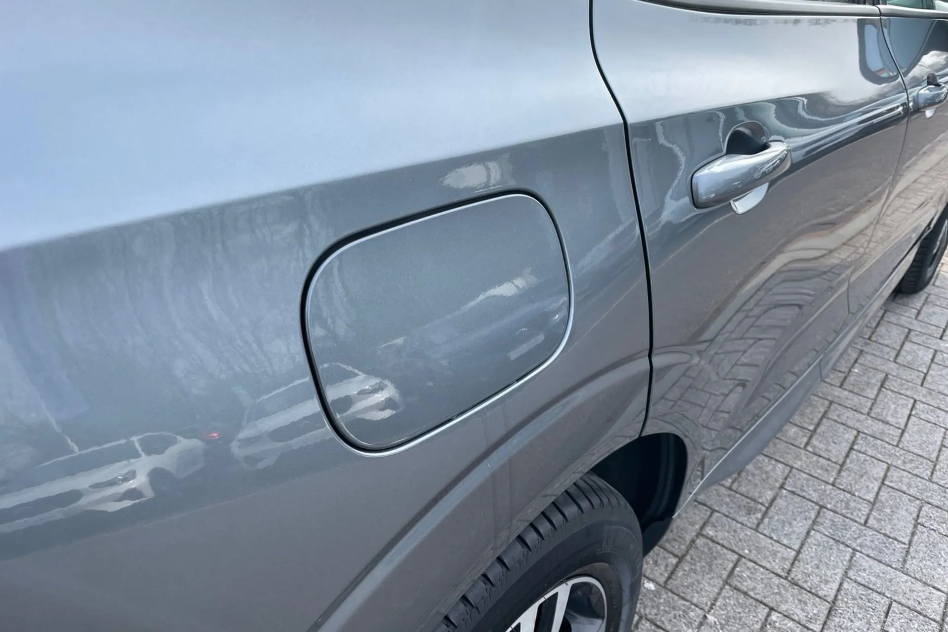 Volvo XC60 thumbnail image number 18