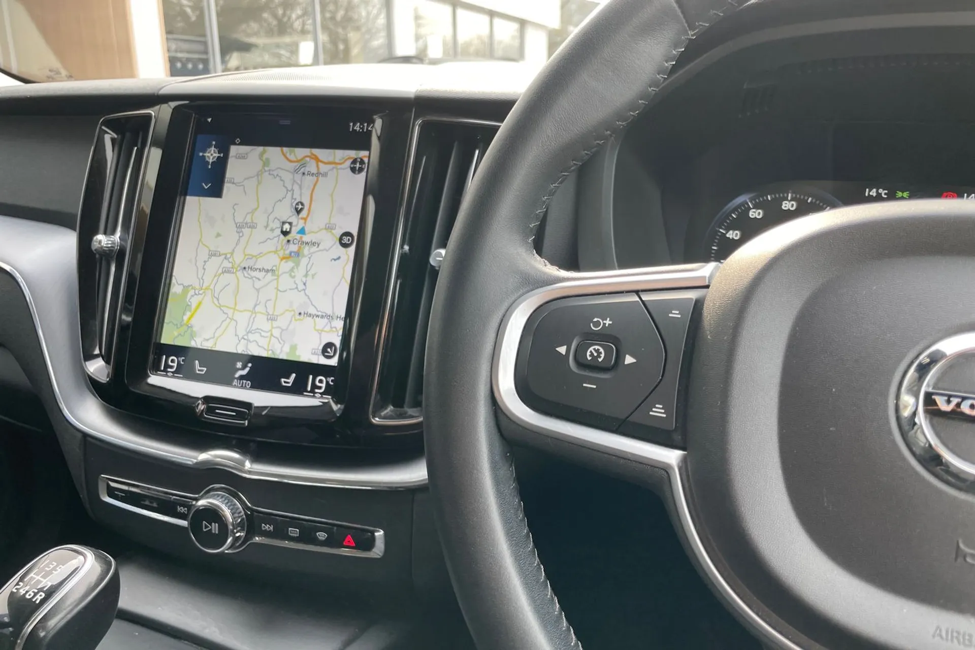 Volvo XC60 thumbnail image number 34