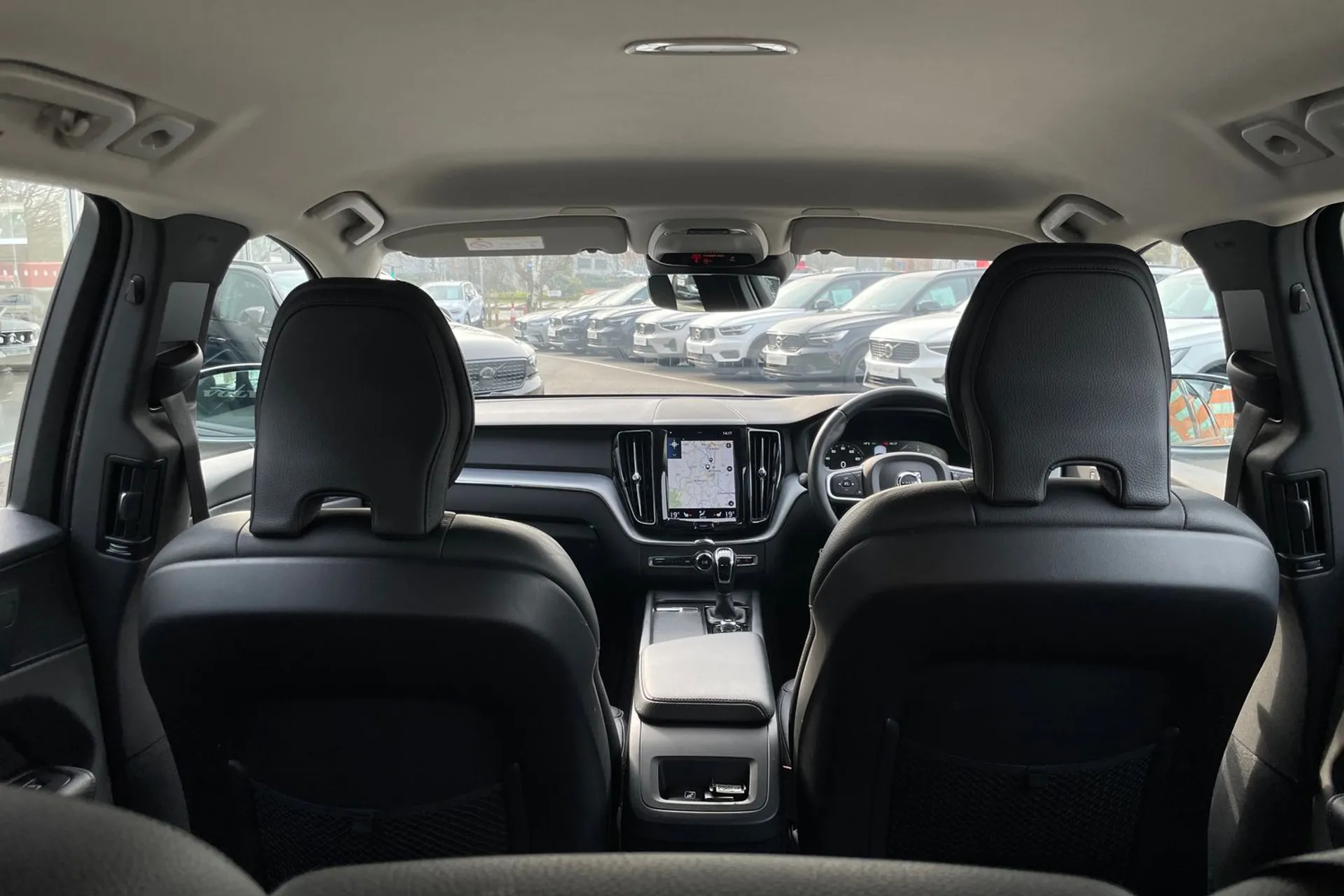 Volvo XC60 thumbnail image number 21