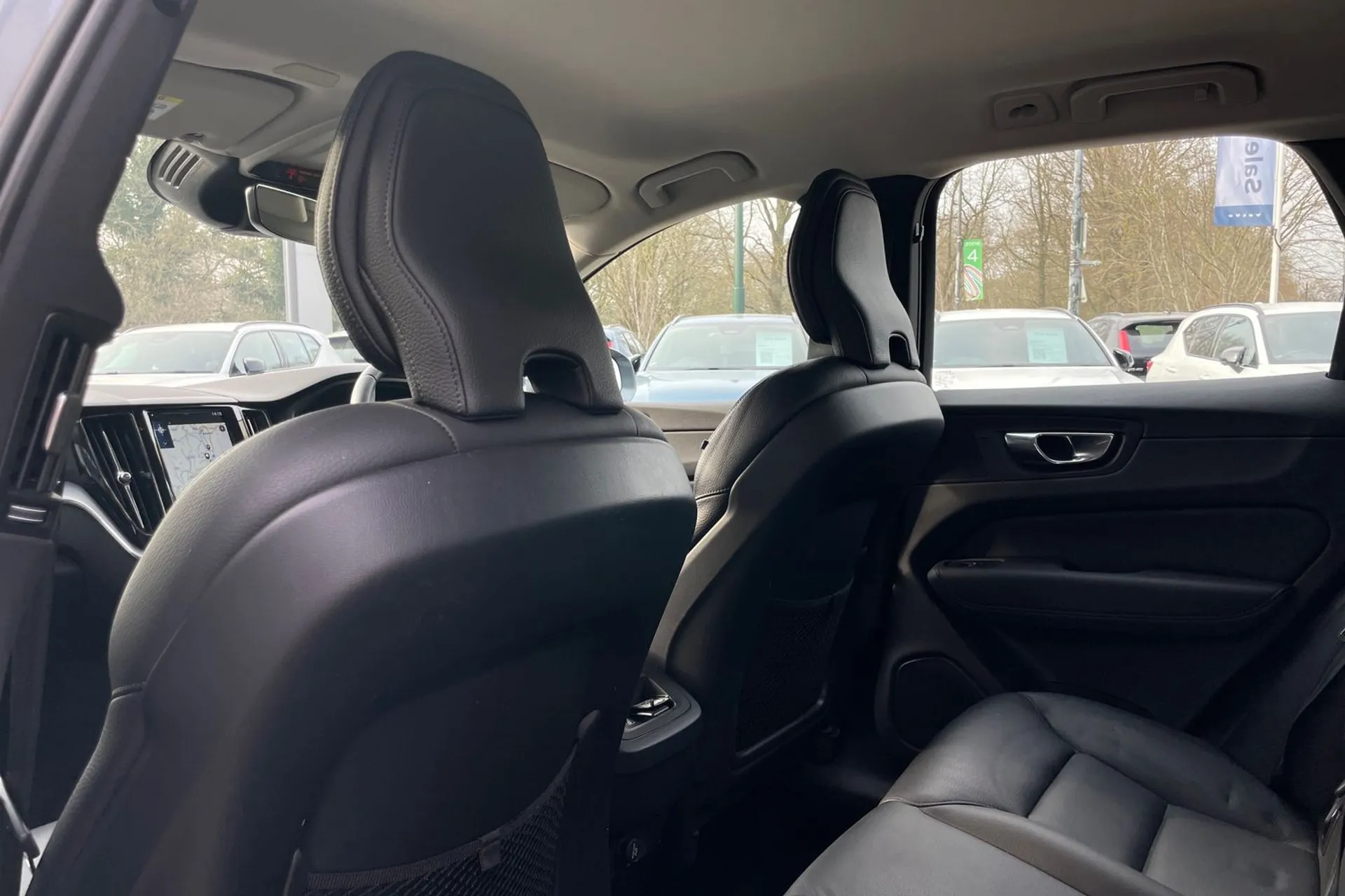 Volvo XC60 thumbnail image number 29
