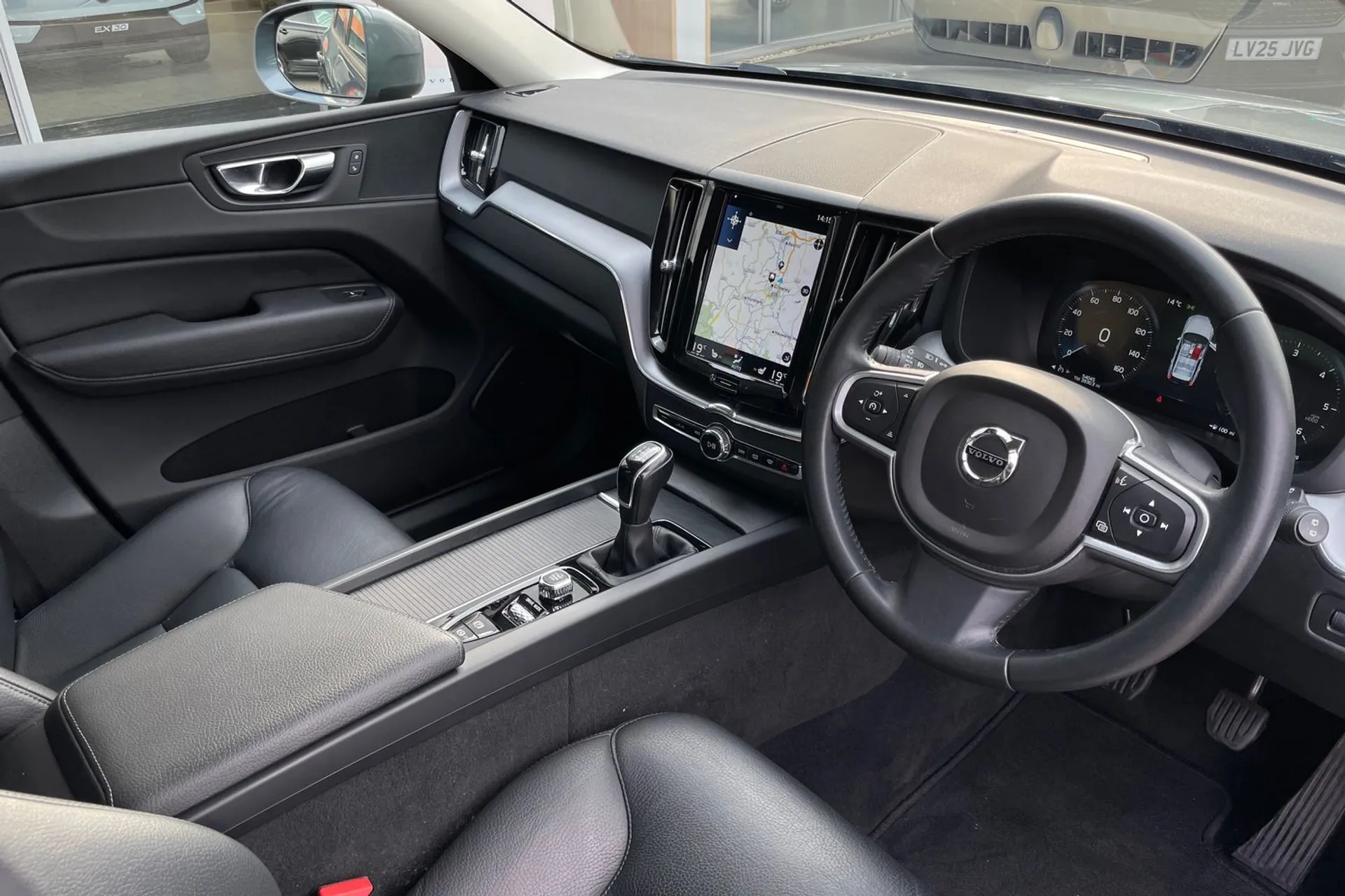 Volvo XC60 thumbnail image number 5