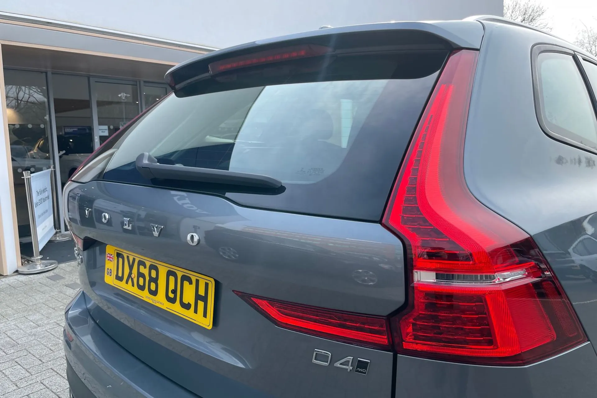 Volvo XC60 thumbnail image number 15