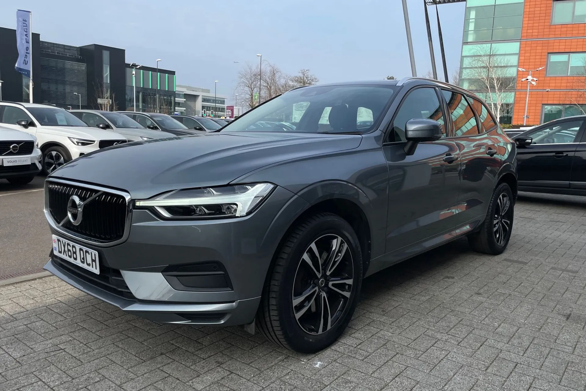 Volvo XC60 thumbnail image number 11