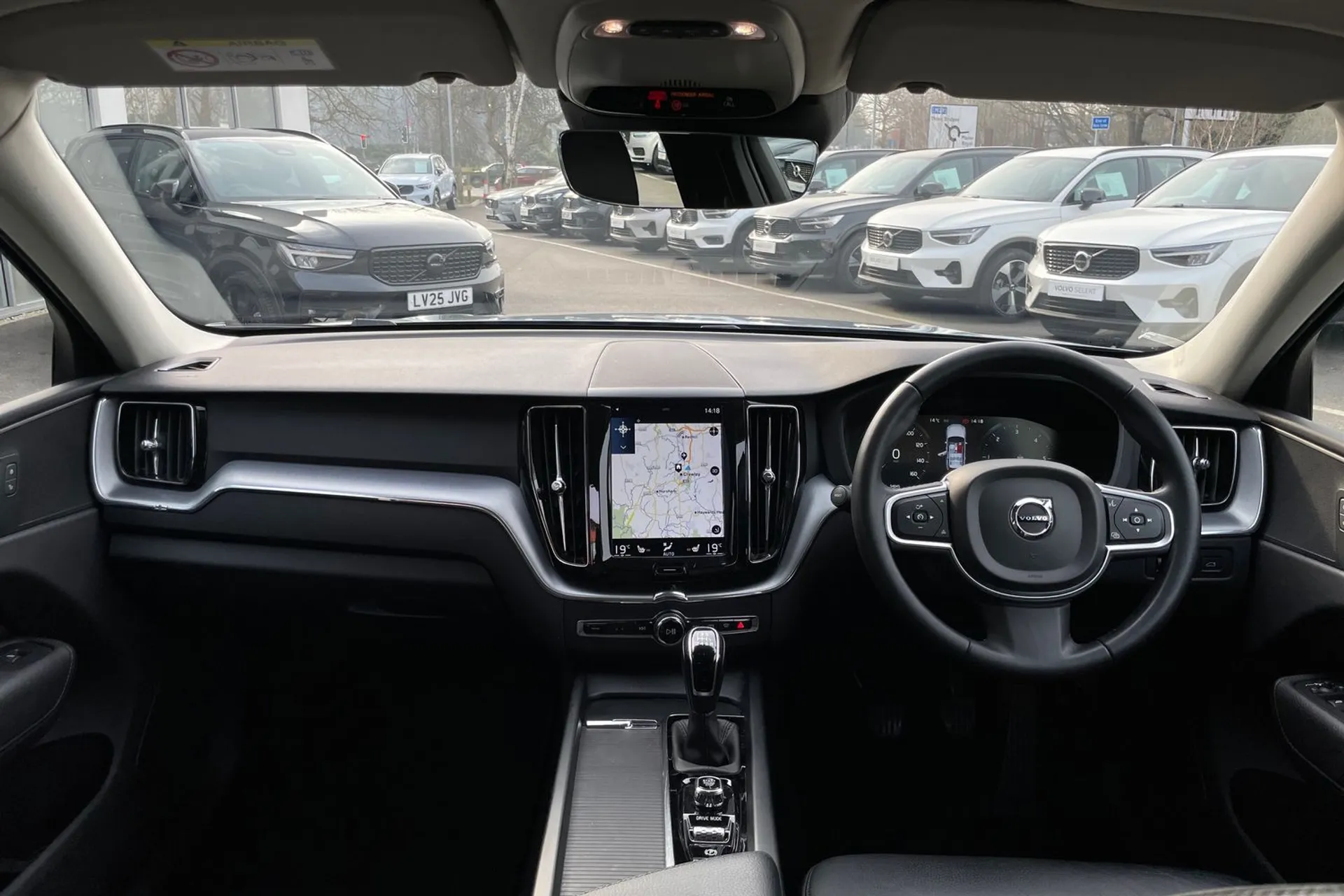 Volvo XC60 thumbnail image number 4