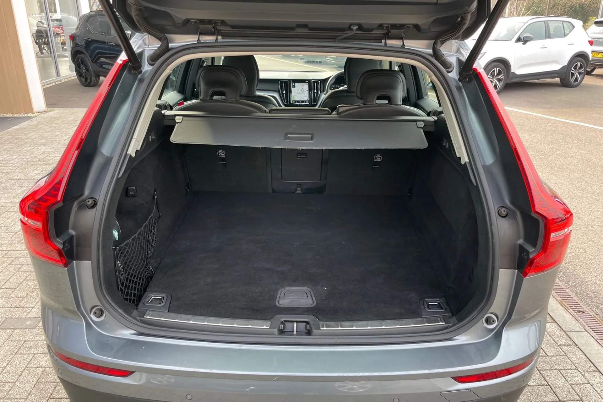 Volvo XC60 thumbnail image number 19