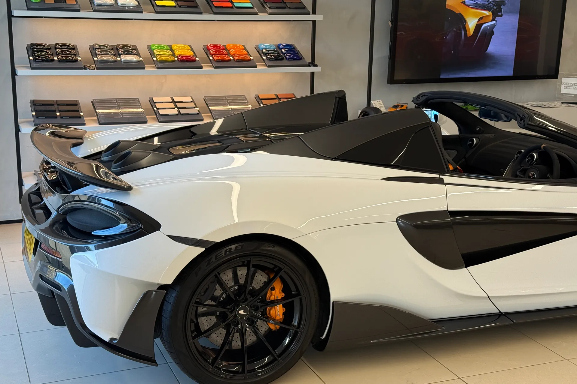 McLaren 600LT thumbnail image number 35
