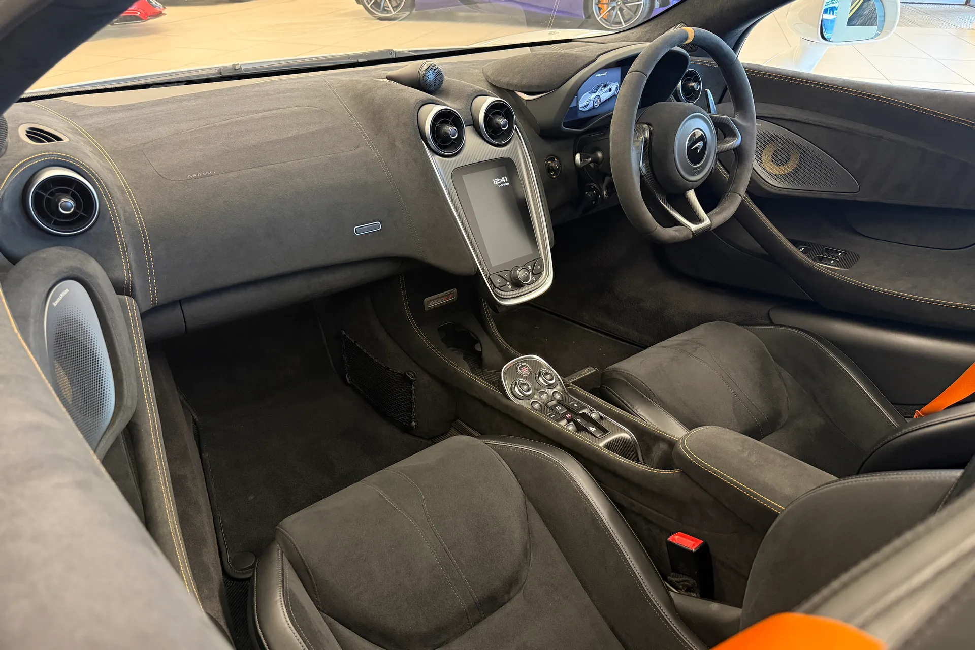 McLaren 600LT thumbnail image number 9