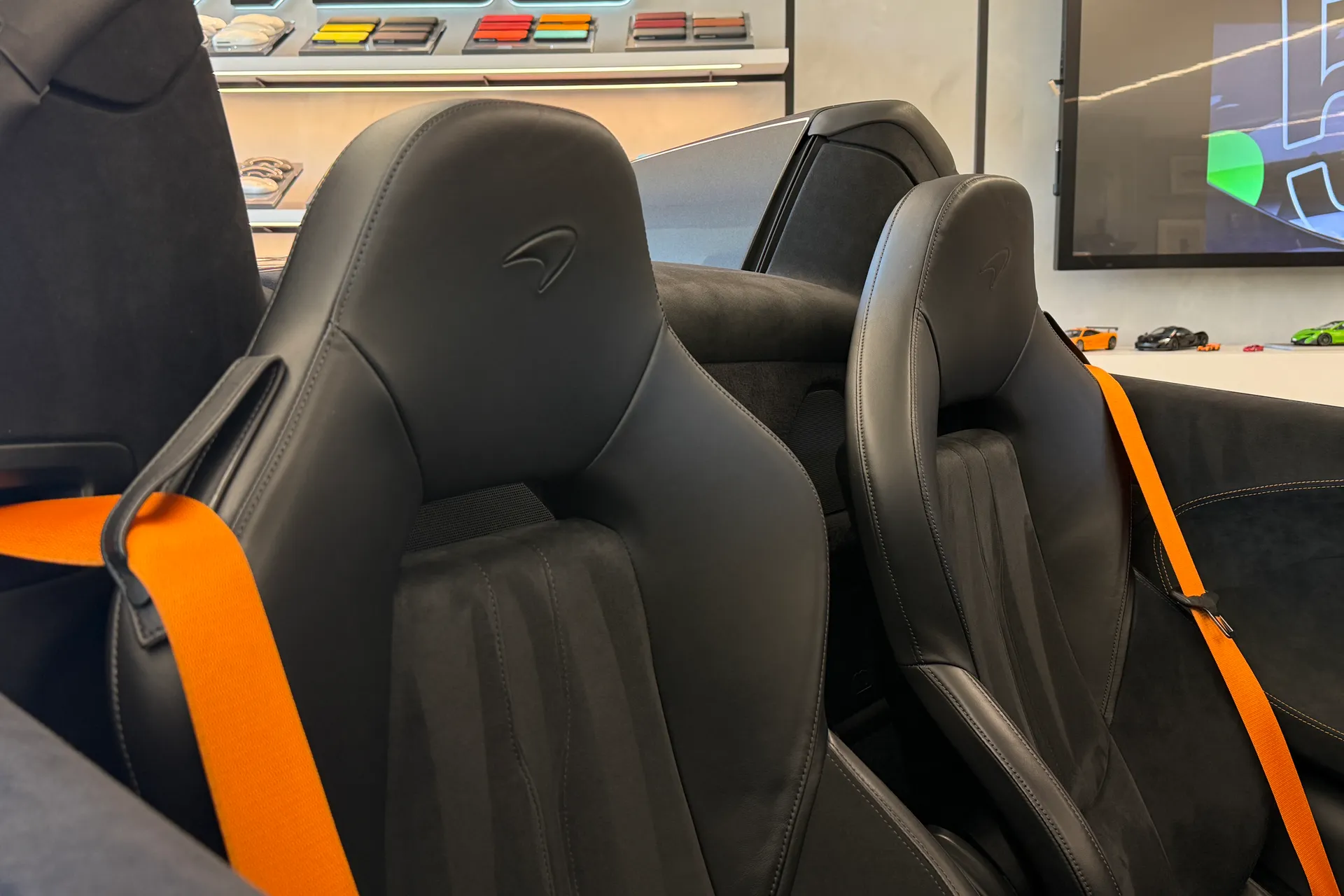 McLaren 600LT thumbnail image number 15