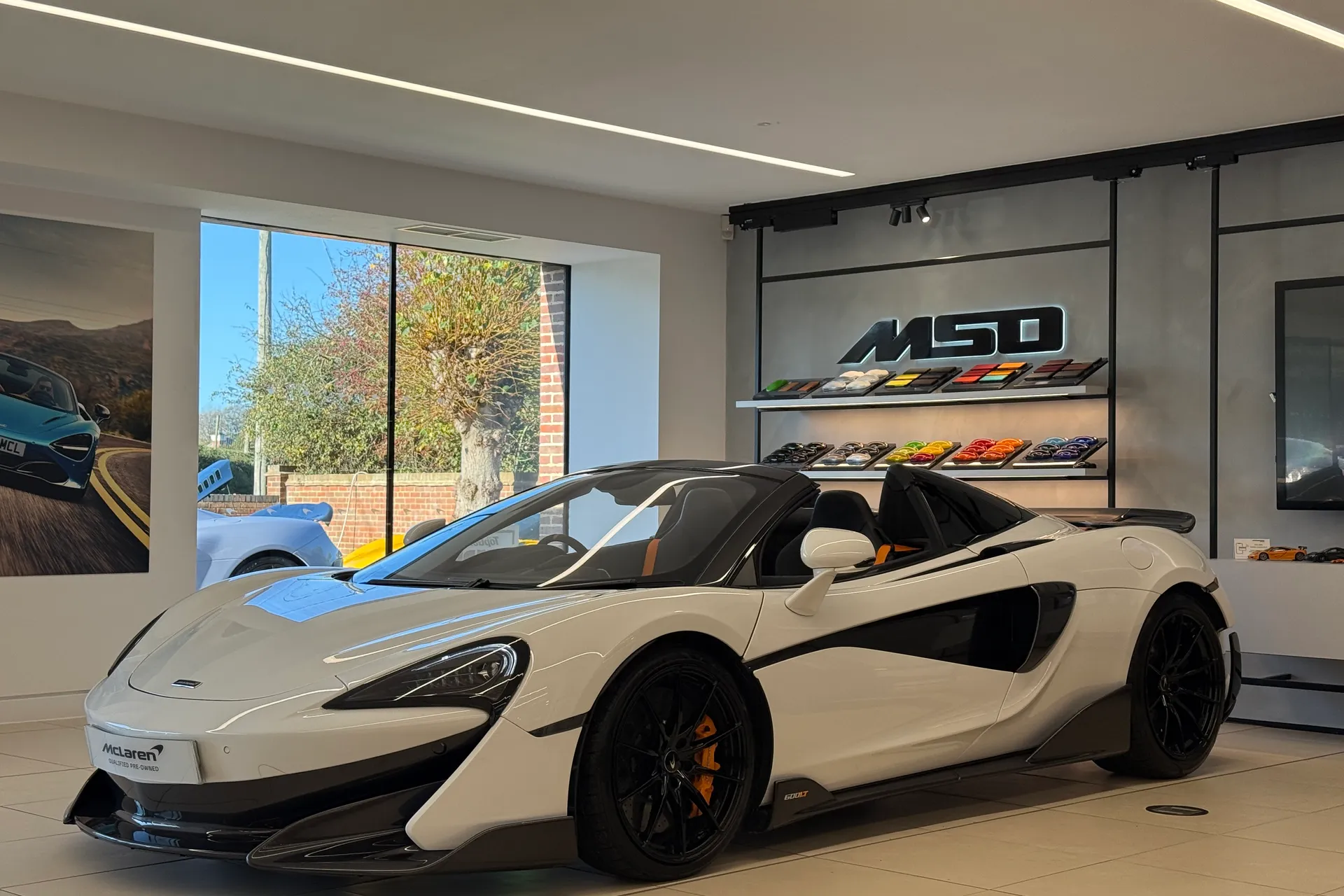 McLaren 600LT thumbnail image number 36