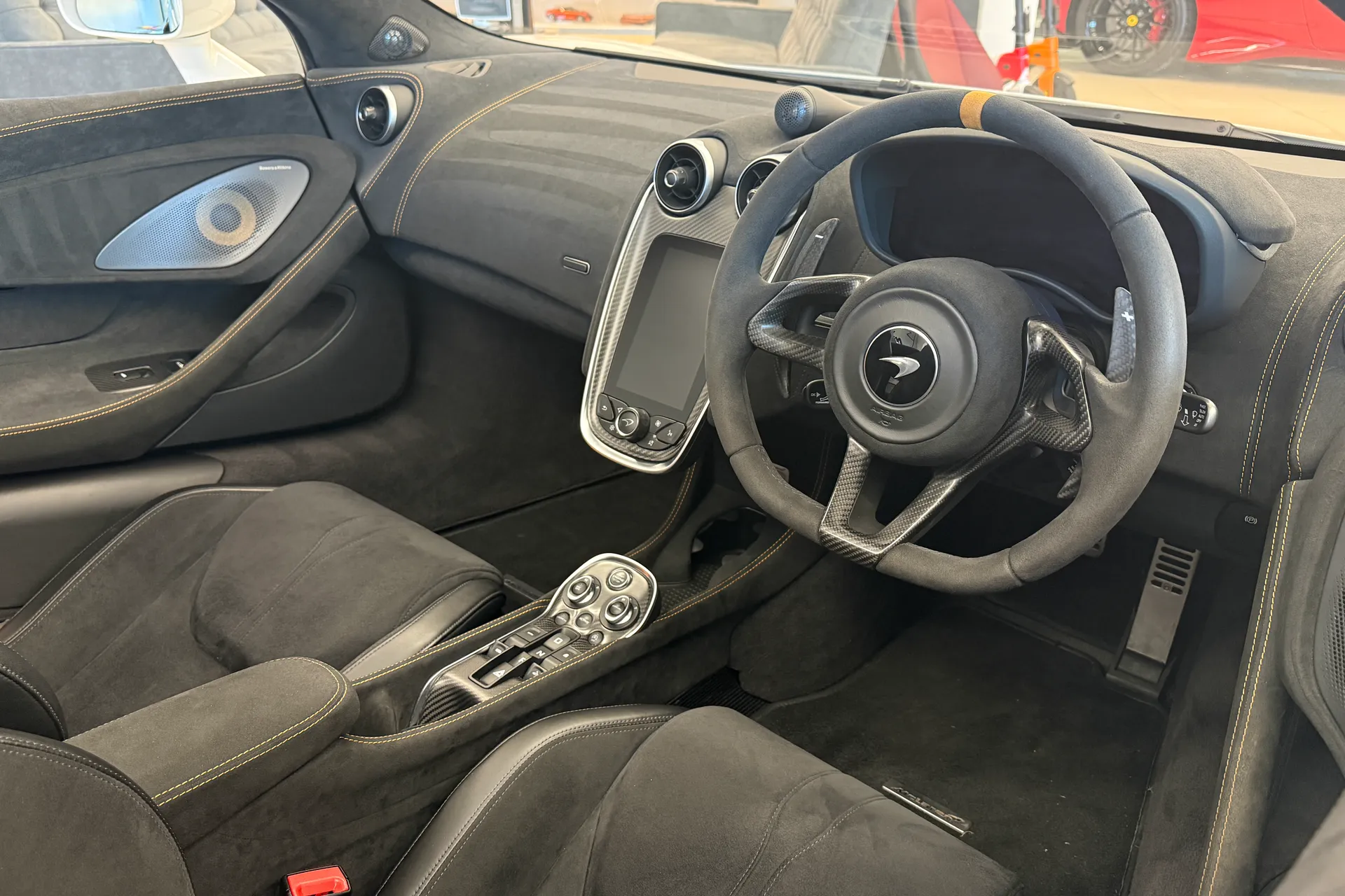 McLaren 600LT thumbnail image number 5