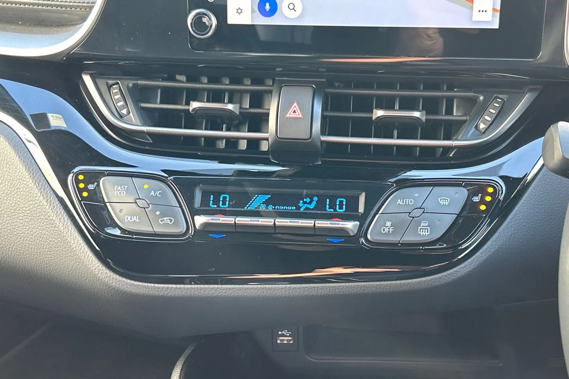 TOYOTA C-HR thumbnail image number 47