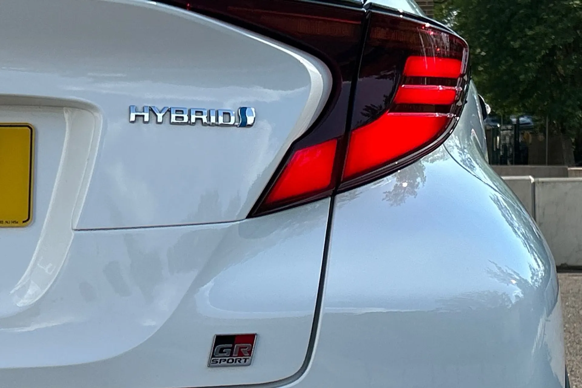 TOYOTA C-HR thumbnail image number 44