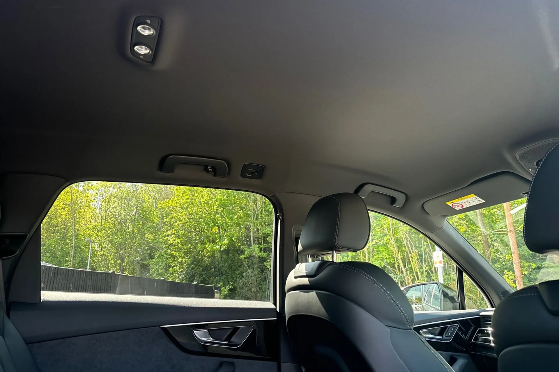 Audi Q7 thumbnail image number 12