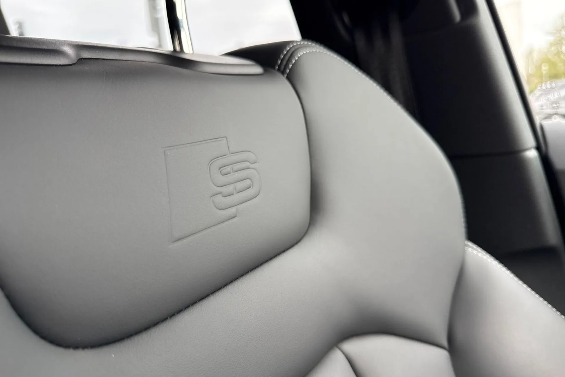 Audi Q7 thumbnail image number 54