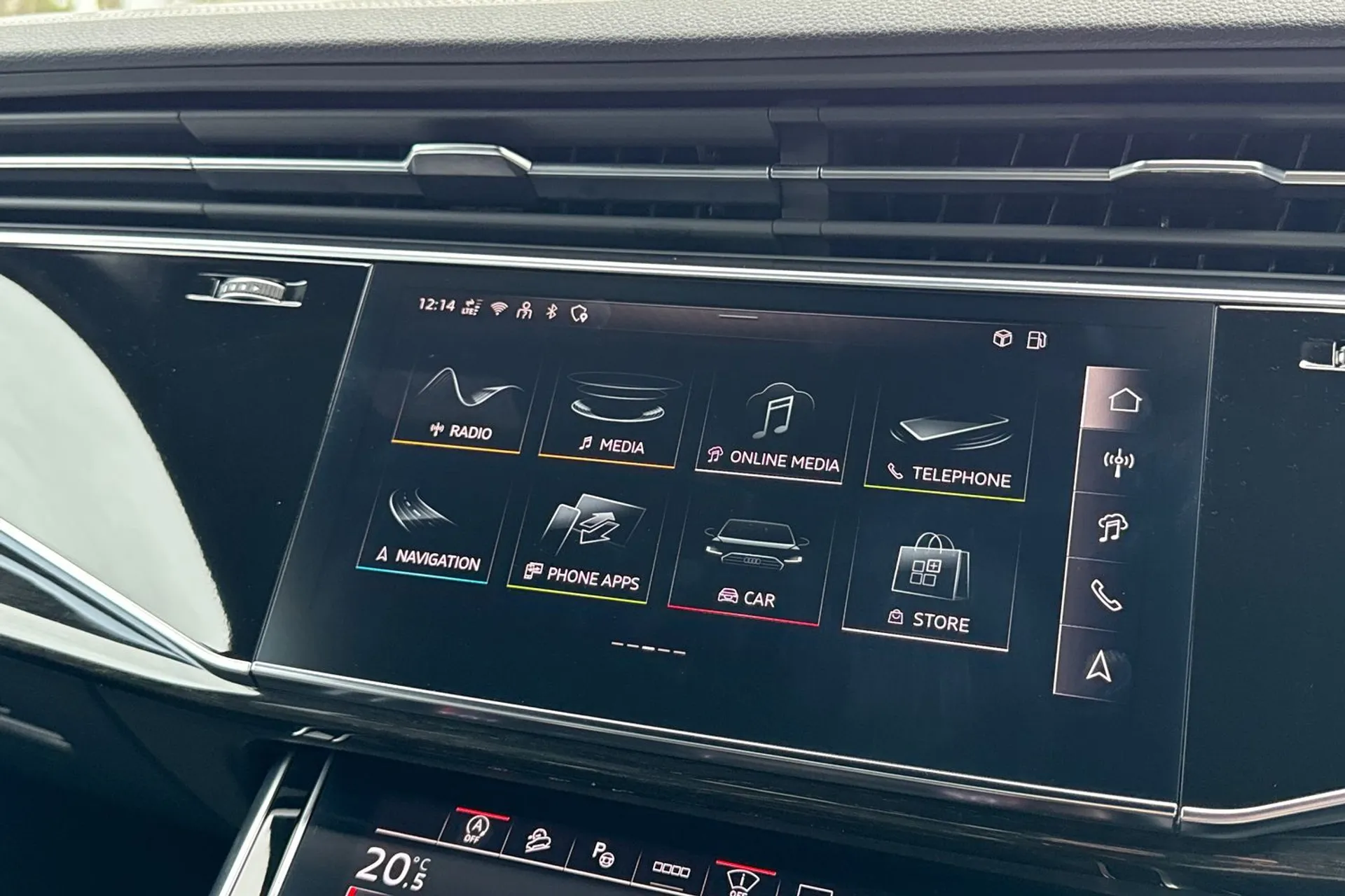 Audi Q7 thumbnail image number 27