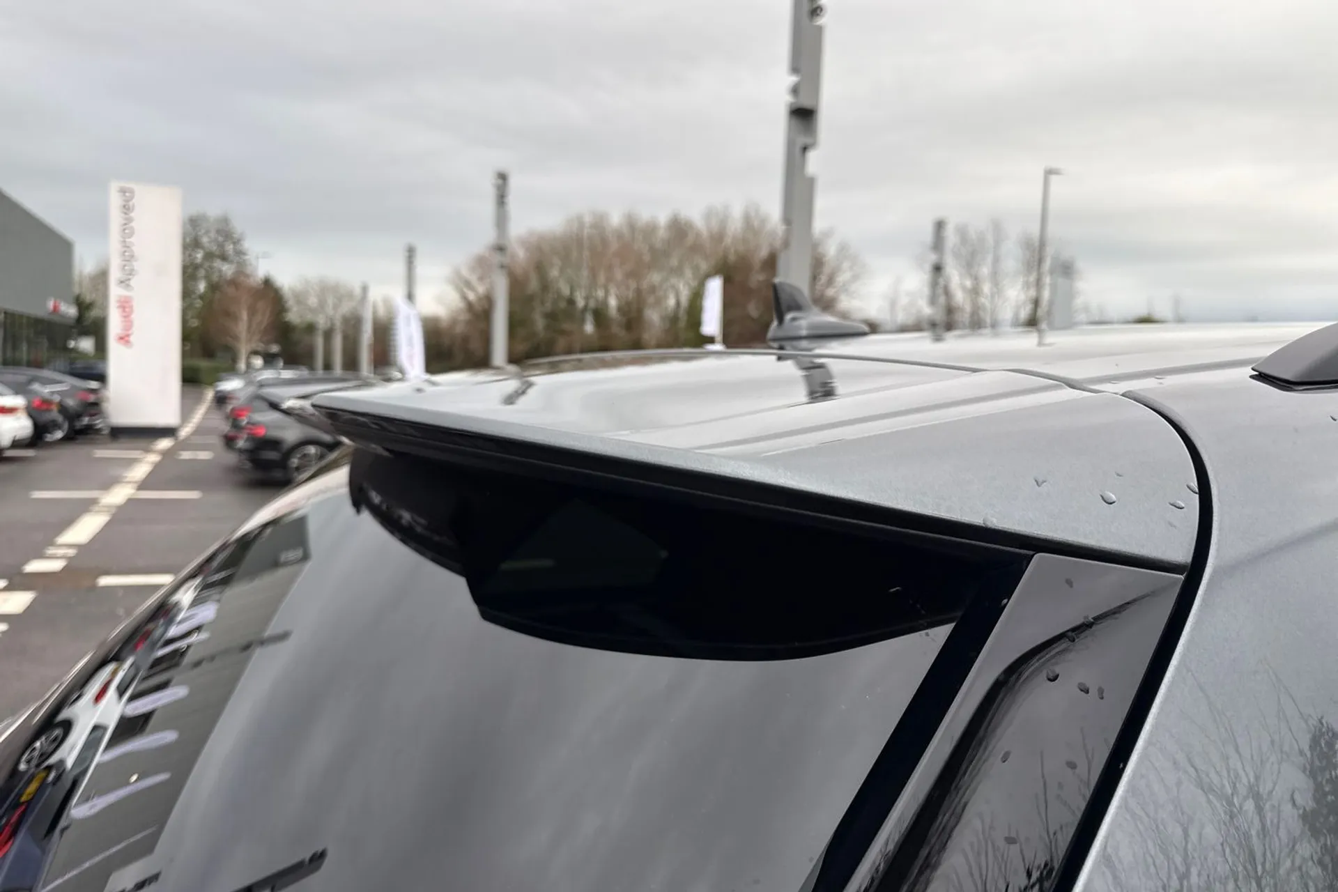 Audi Q7 thumbnail image number 16