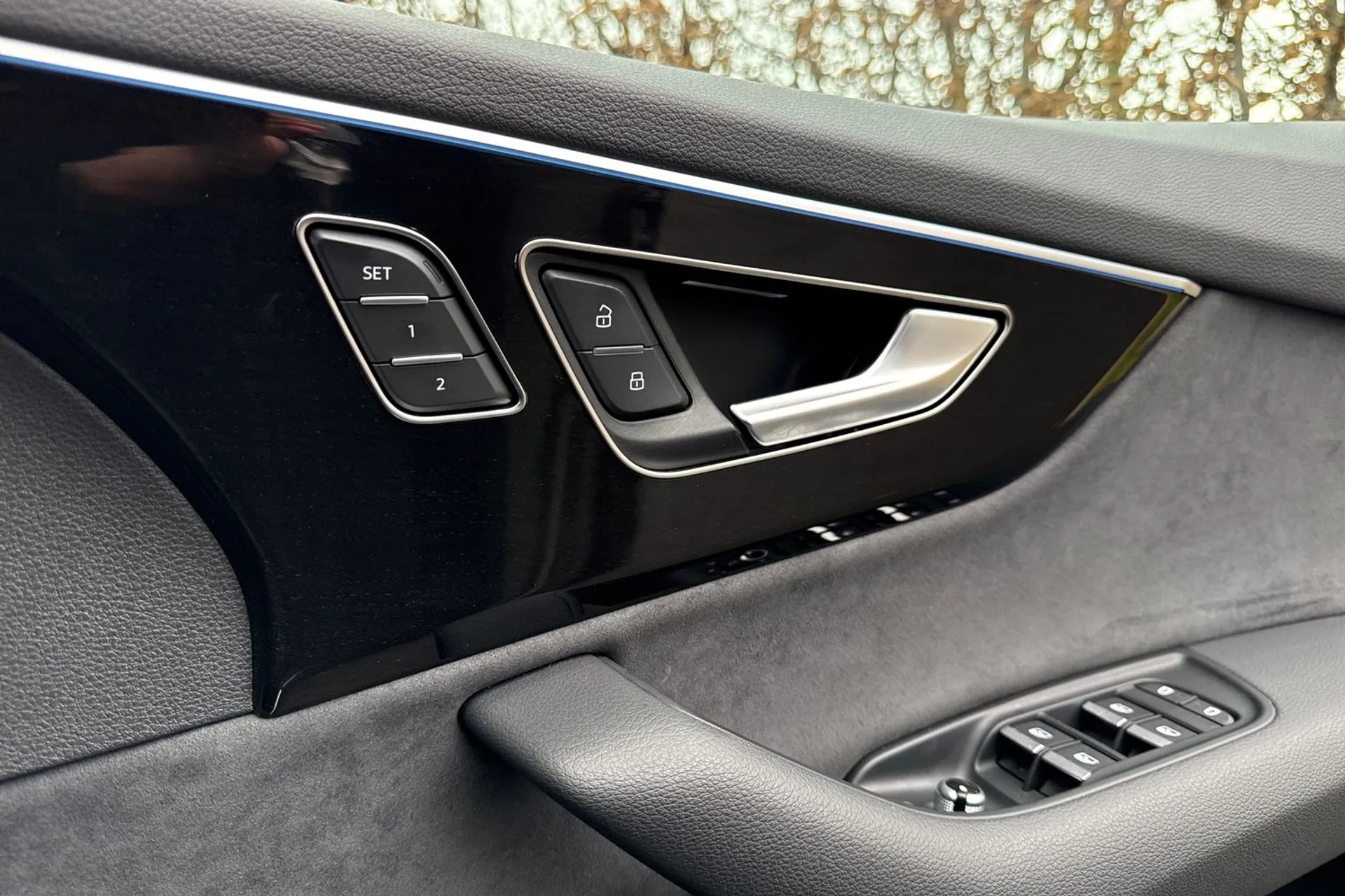 Audi Q7 thumbnail image number 56