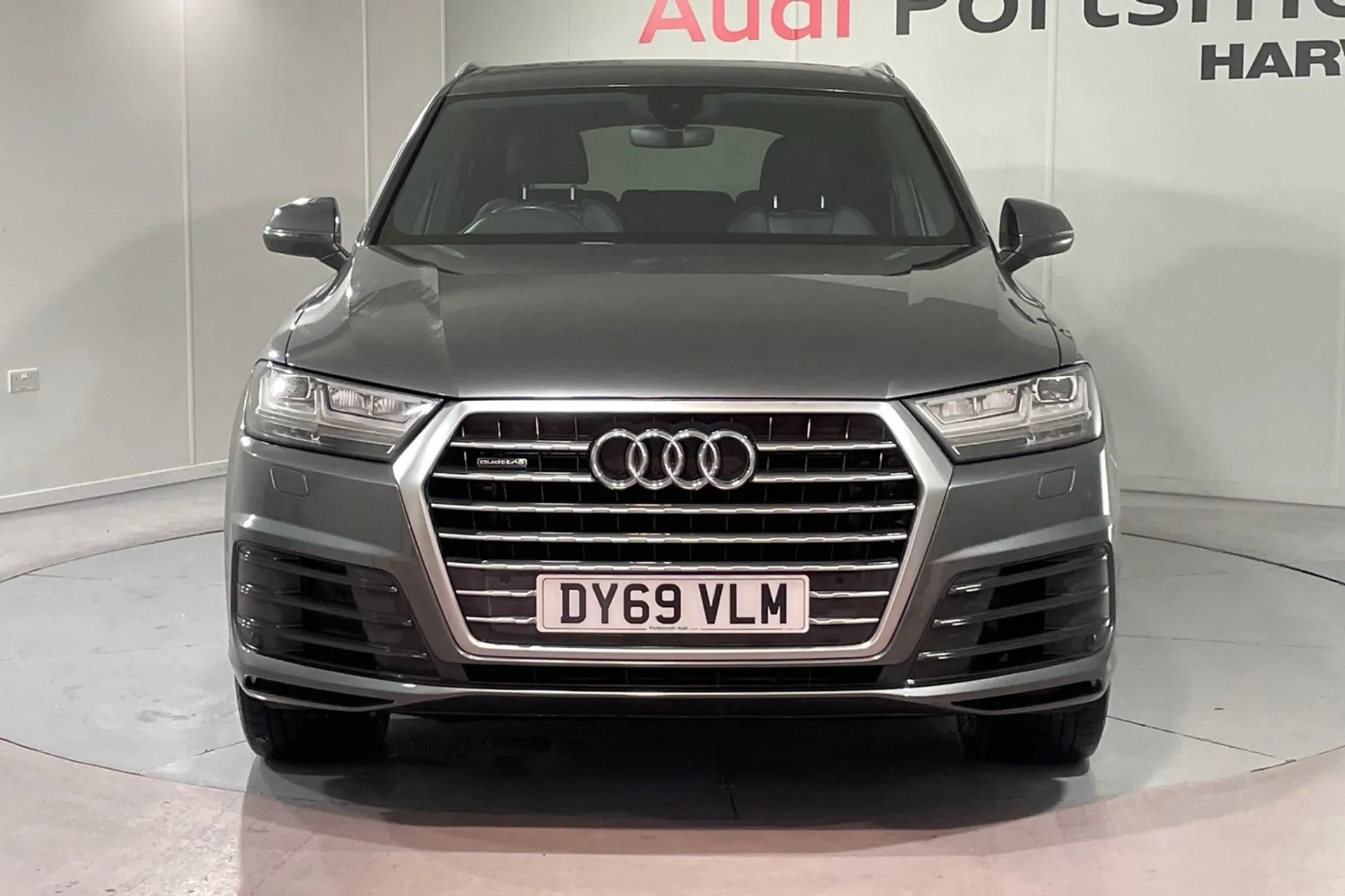 Audi Q7 thumbnail image number 6