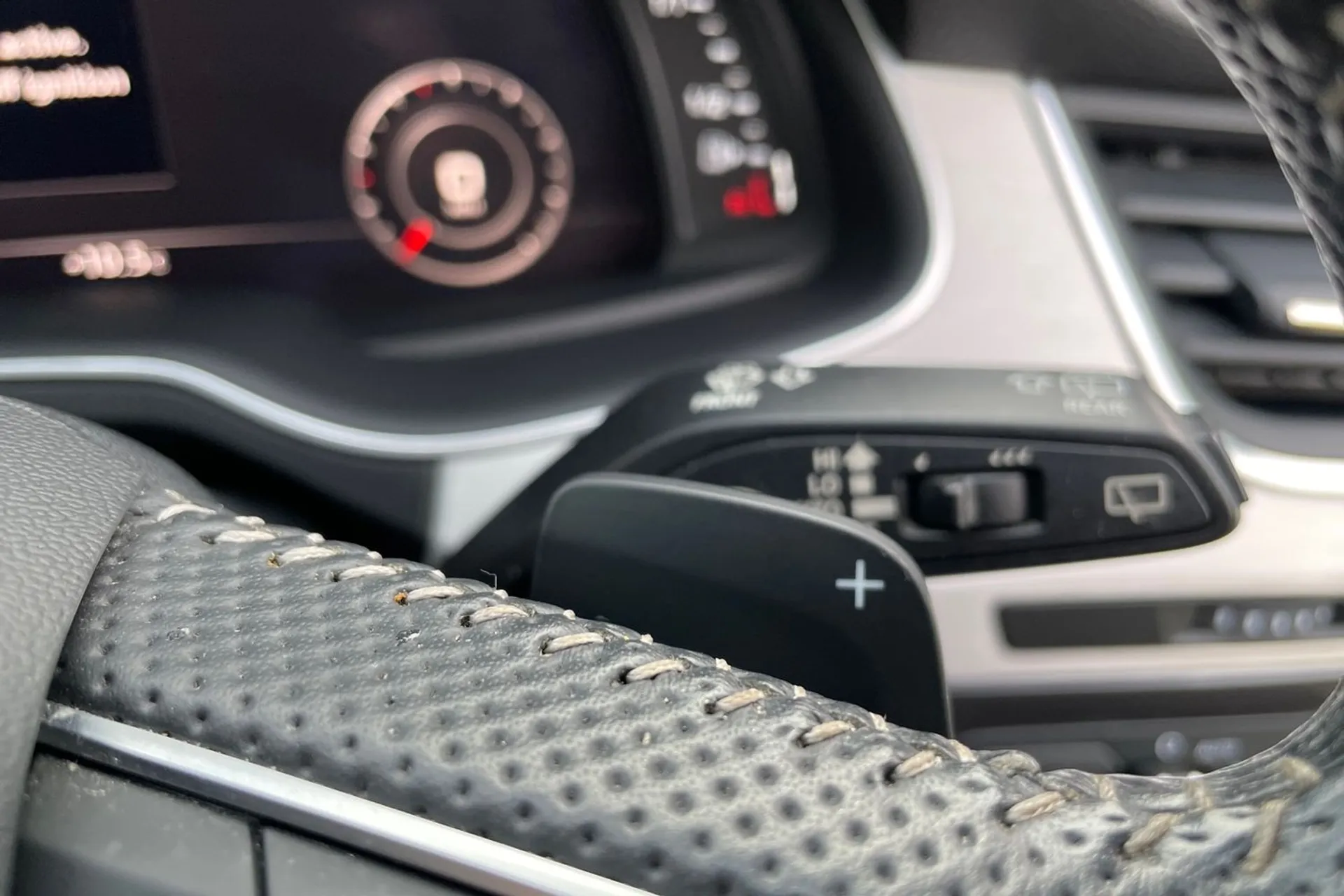 Audi Q7 thumbnail image number 61