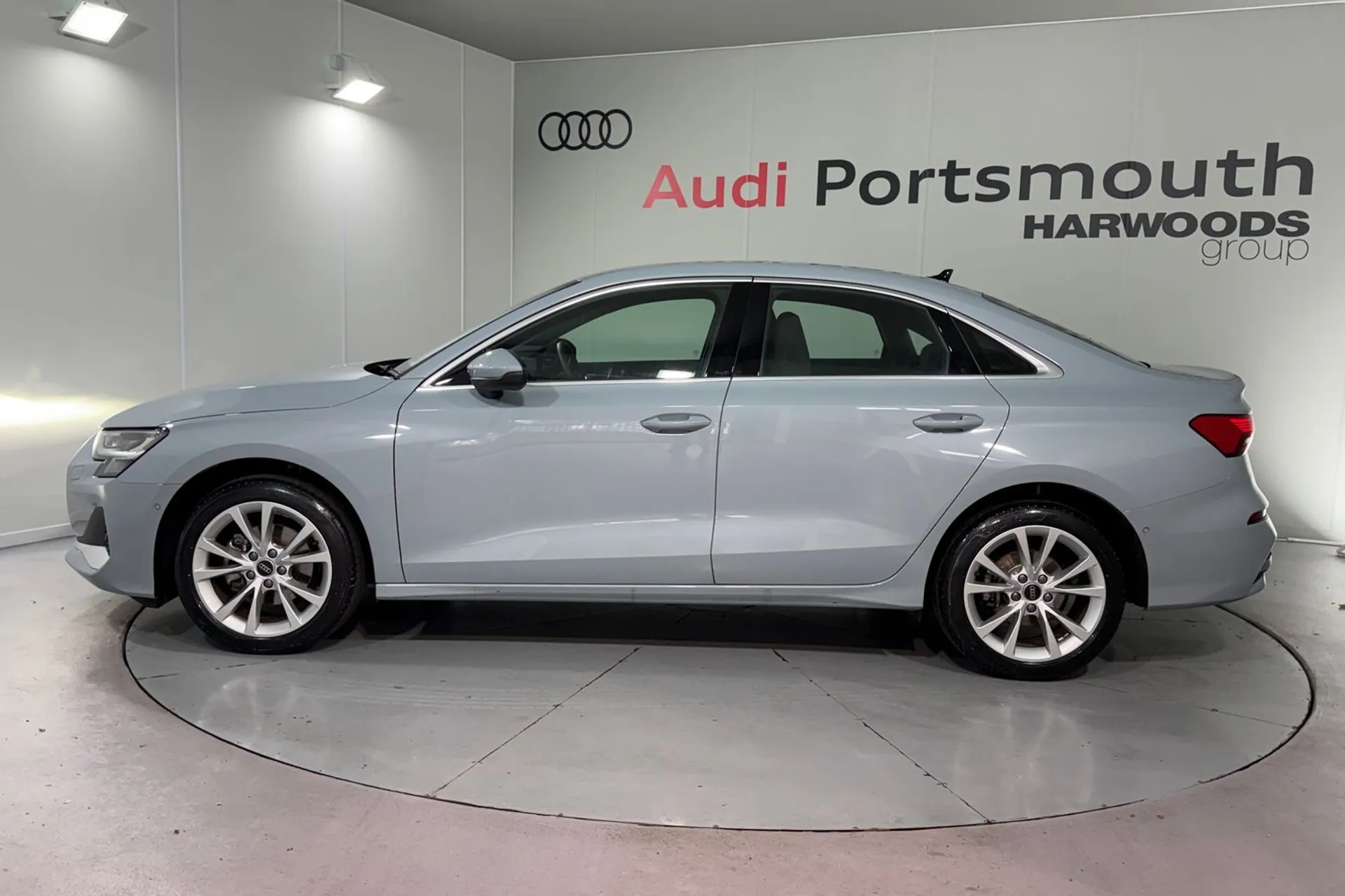 Audi A3 thumbnail image number 13