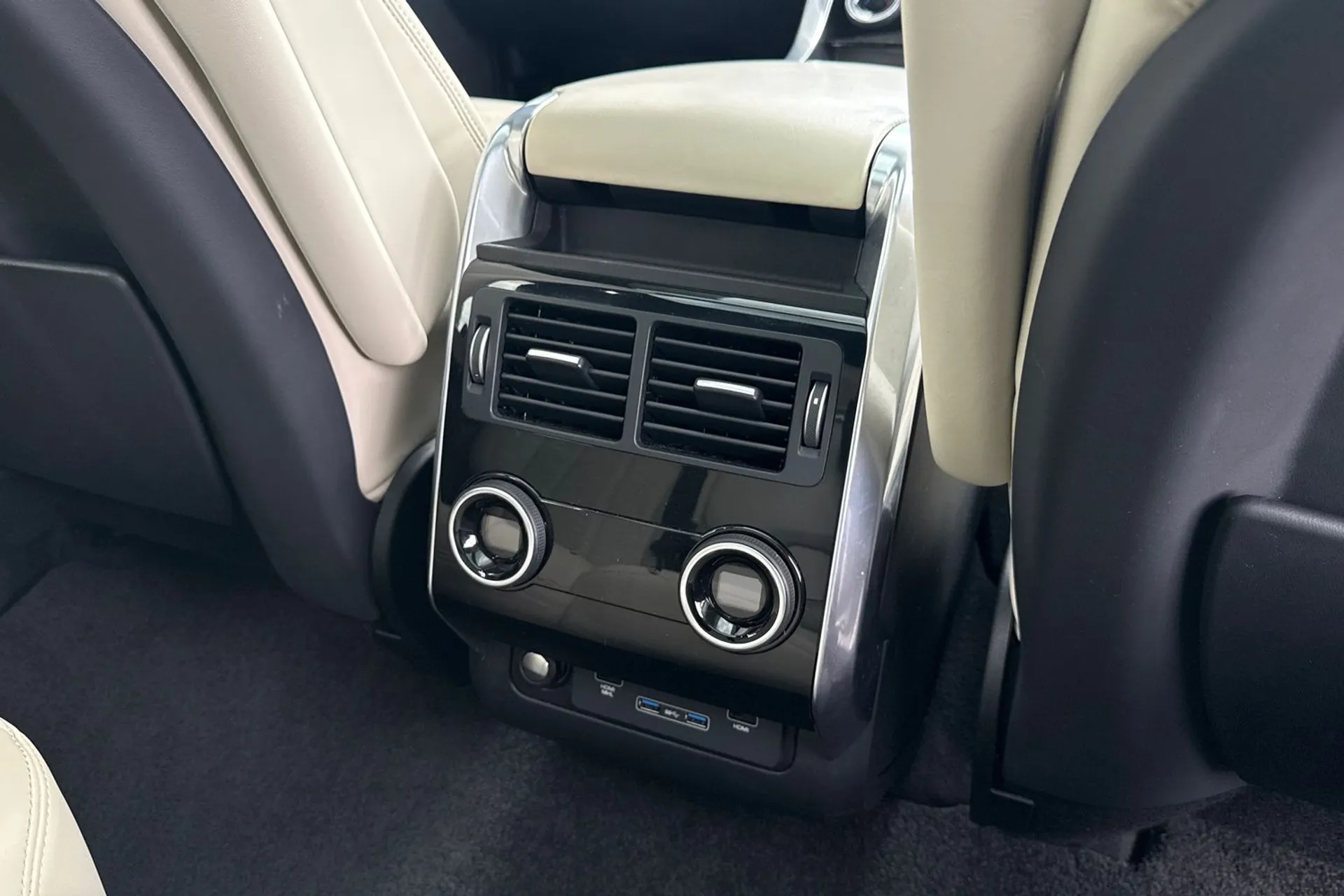 LAND ROVER RANGE ROVER SPORT thumbnail image number 65